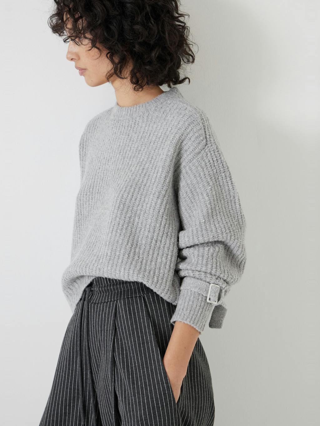 012950-2804-04 Tie and Buckle Detail Textured Knitted Jumper