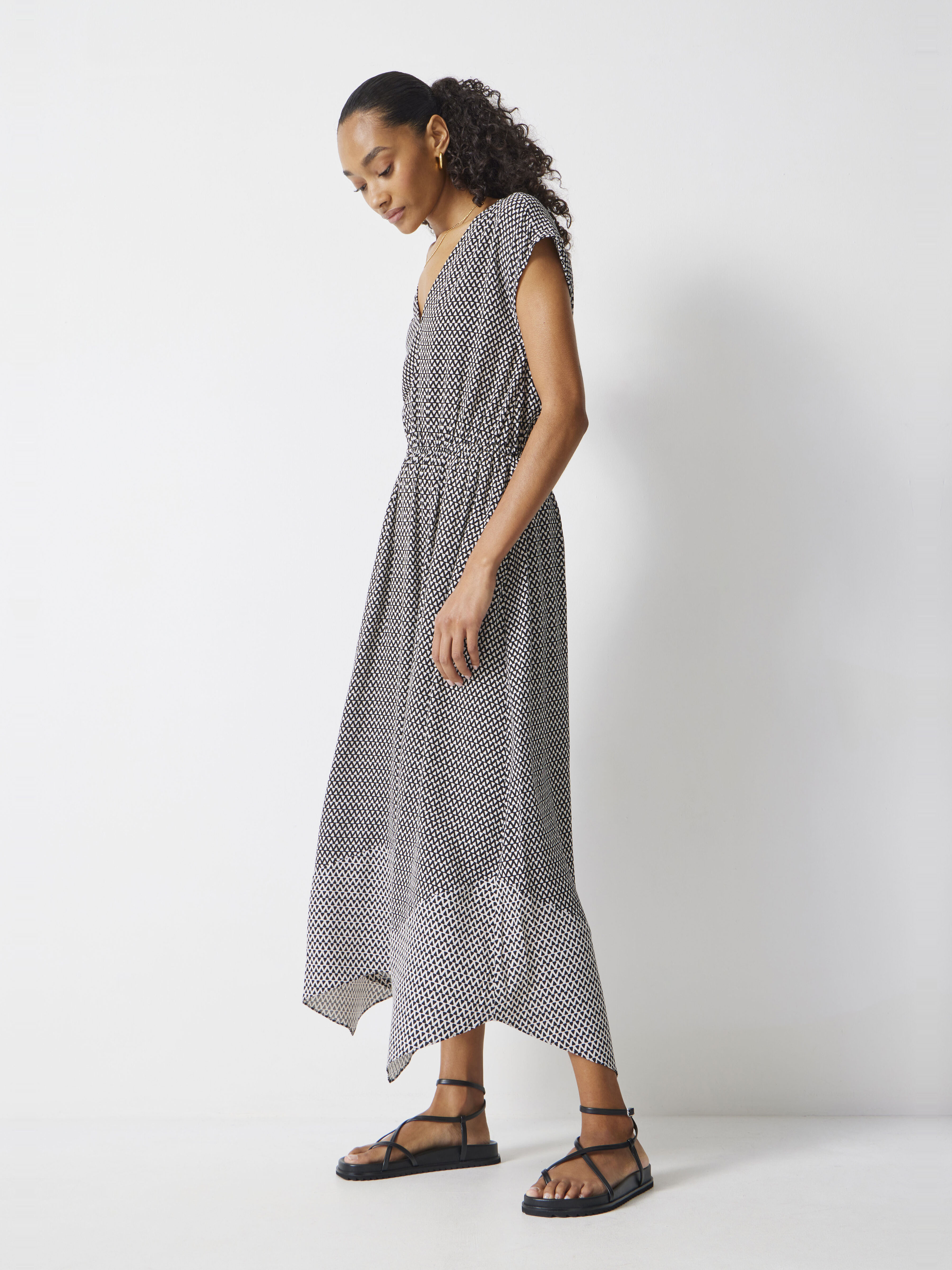 Klara Relaxed Maxi Dress