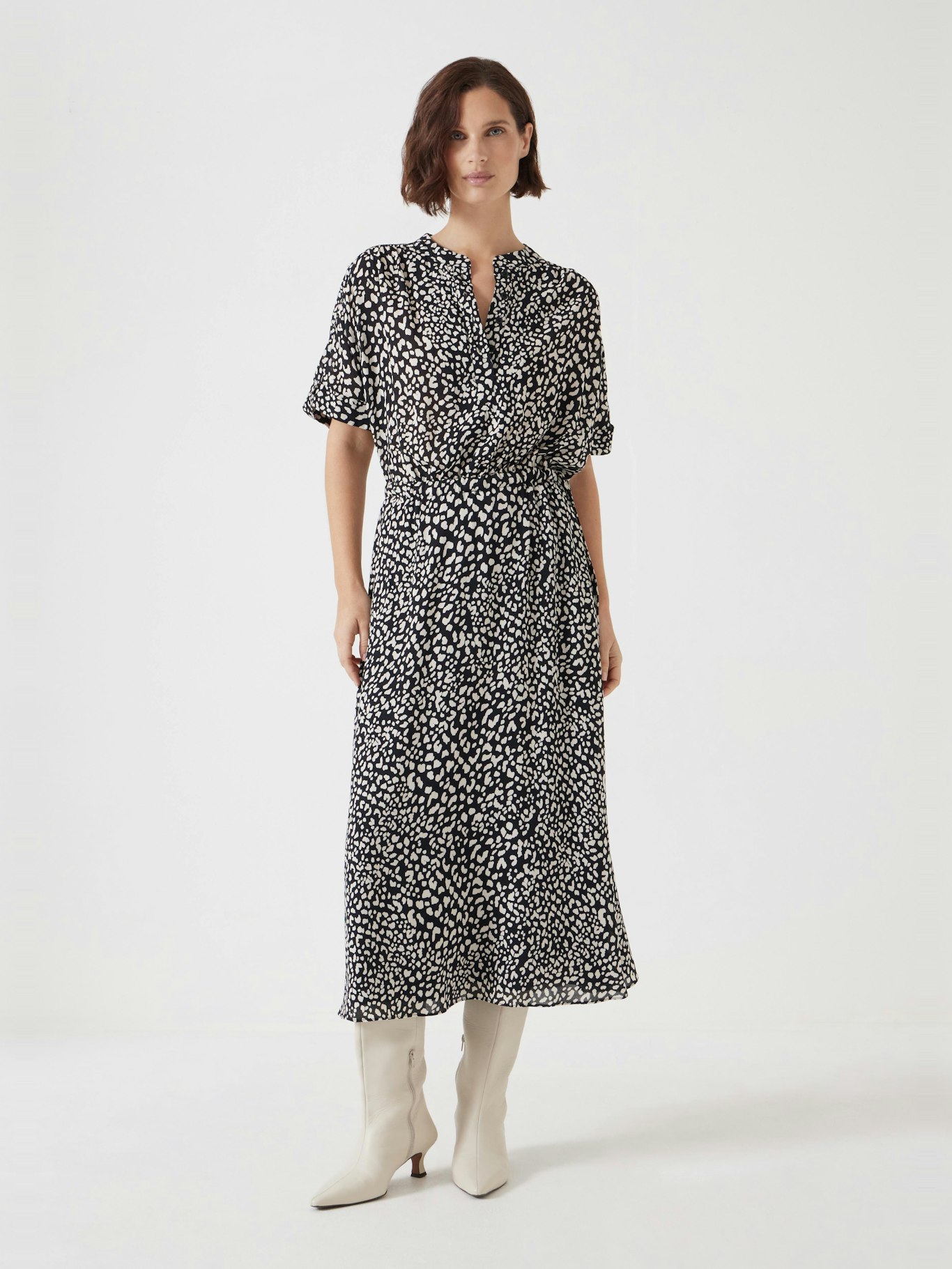 012852-4797-01 Printed Short Sleeve Midi Shirt Dress