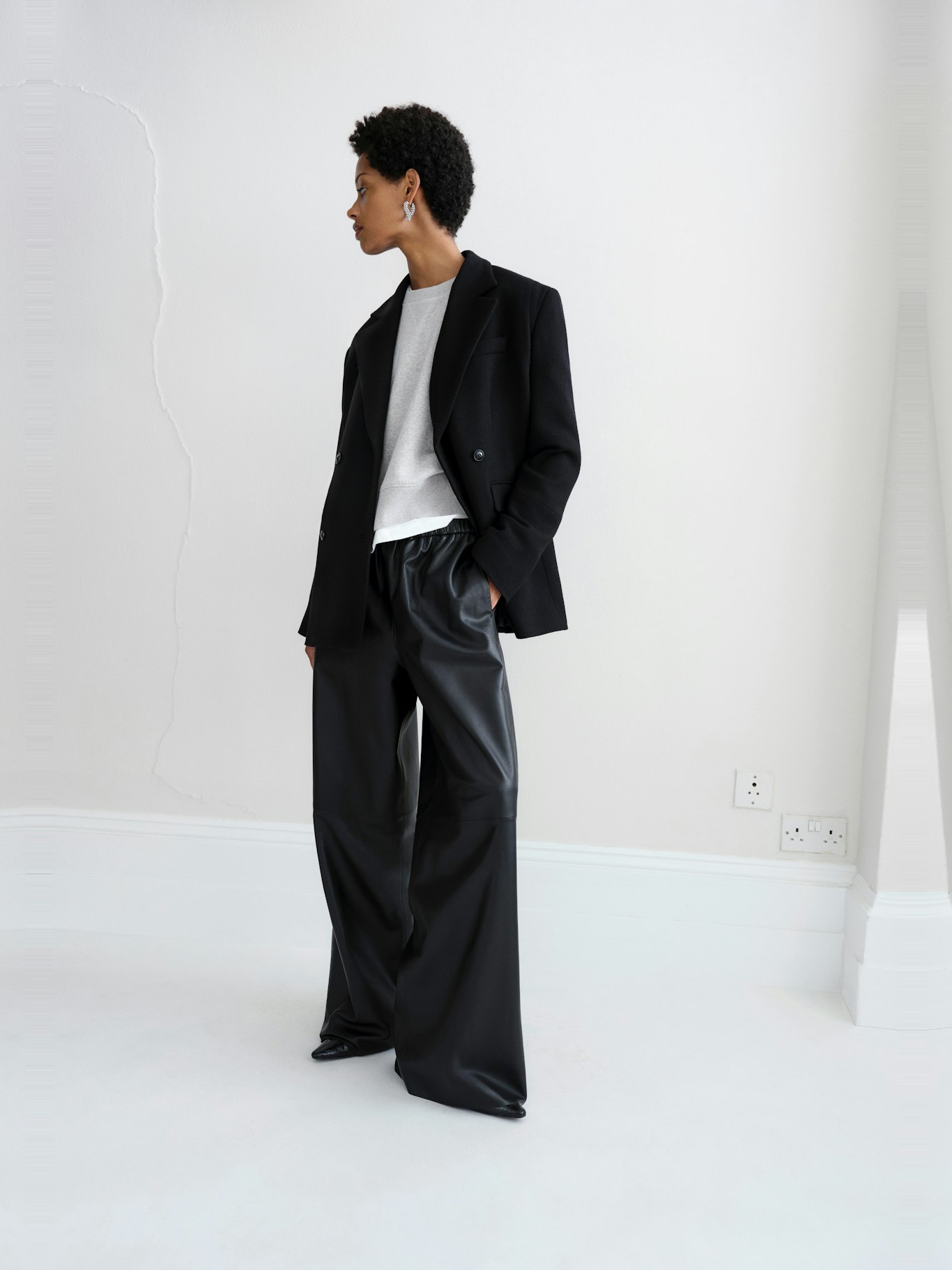 012147-0456-11 Clarke Double-Breasted Longline Tailored Blazer