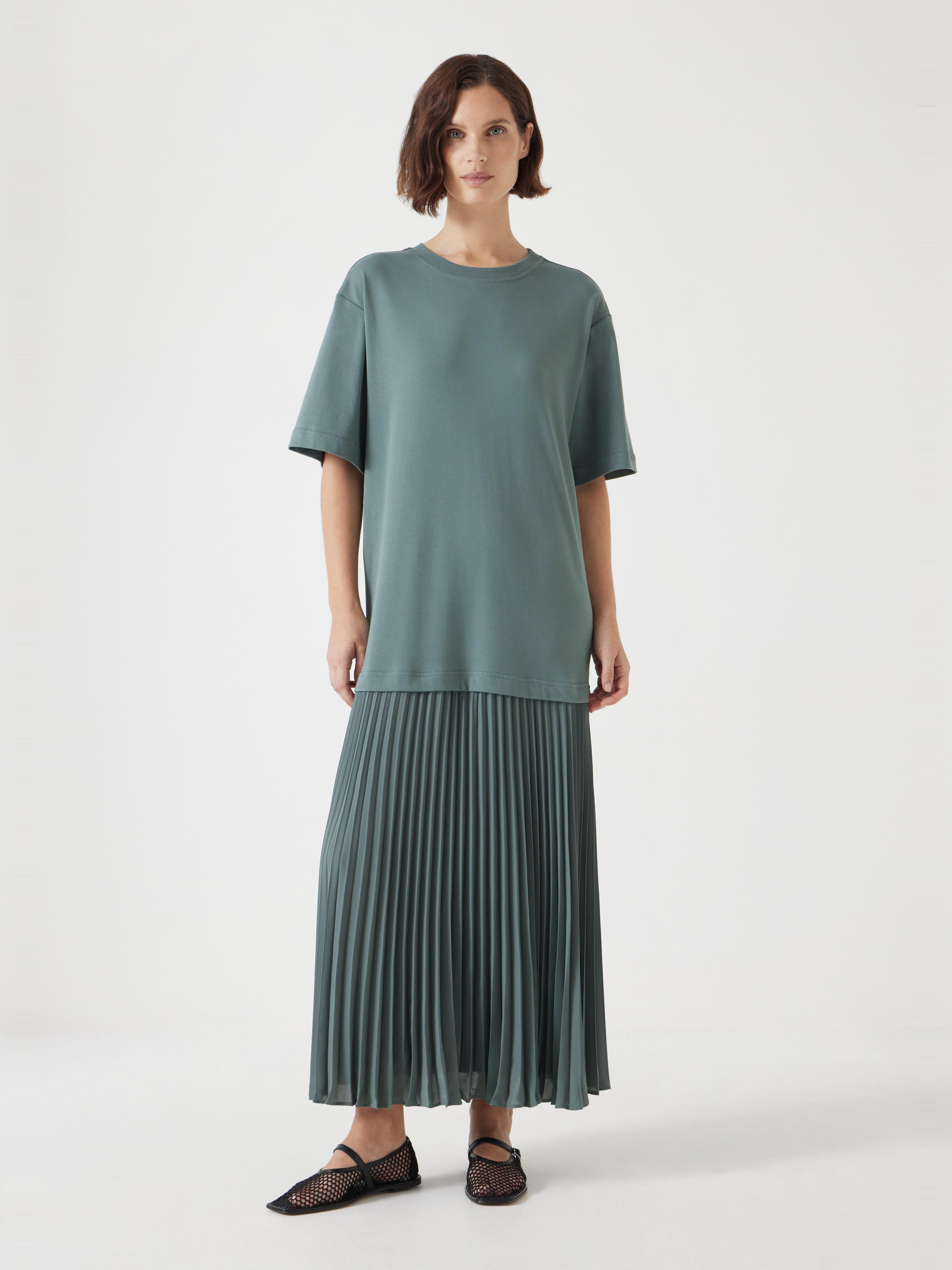 Esme Short Sleeve Pleated Midi Dress