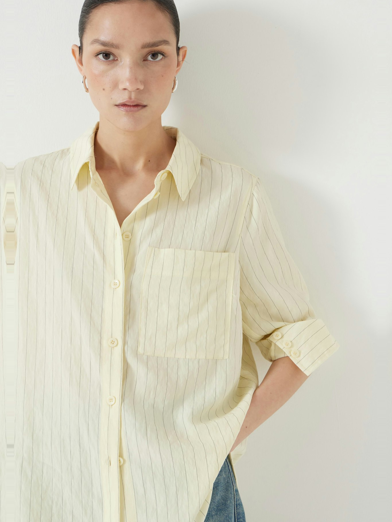 013211-0686-04 Air Flow Long Sleeve Relaxed Shirt