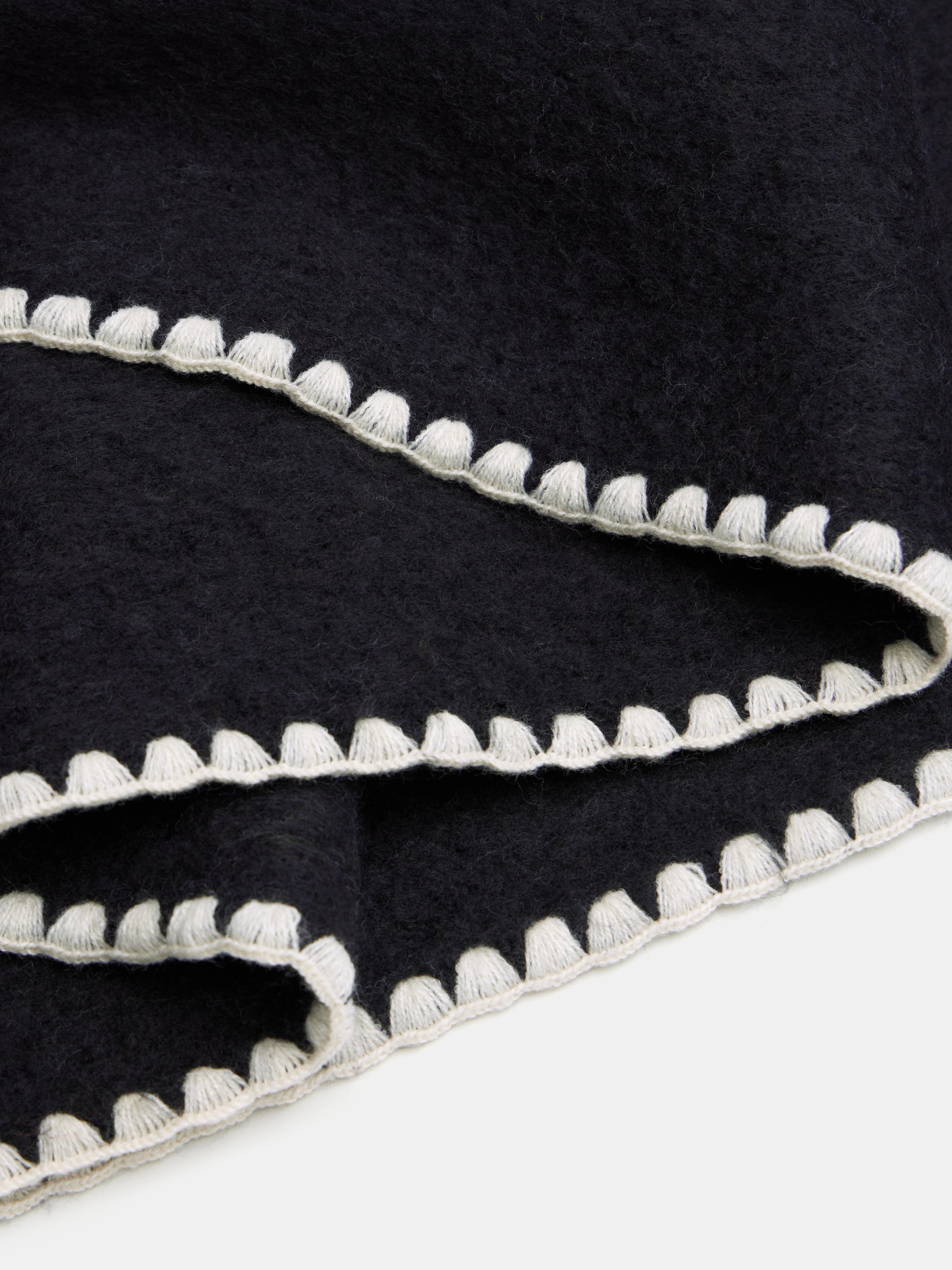 Blanket Stitch Scarf