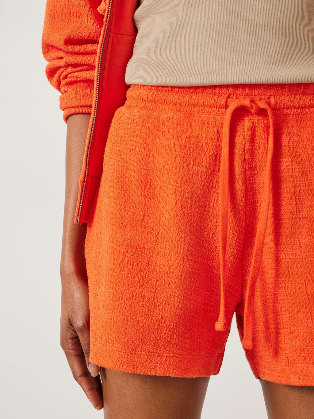 012090-0050-04 Tania Textured Shorts