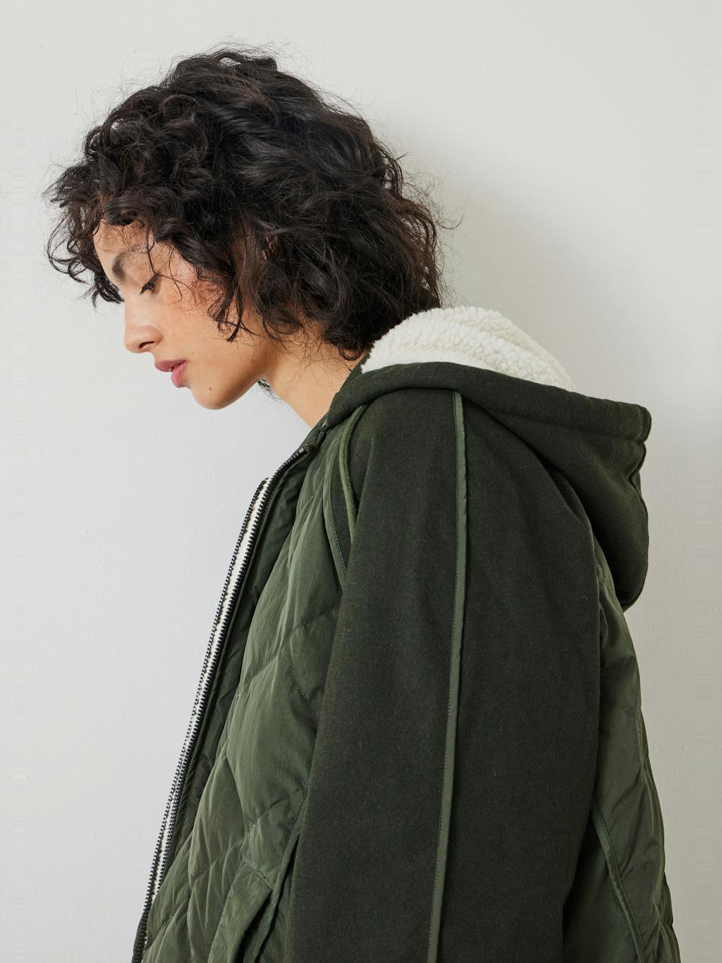 012023-2301-04 Sloane Quilted Jacket