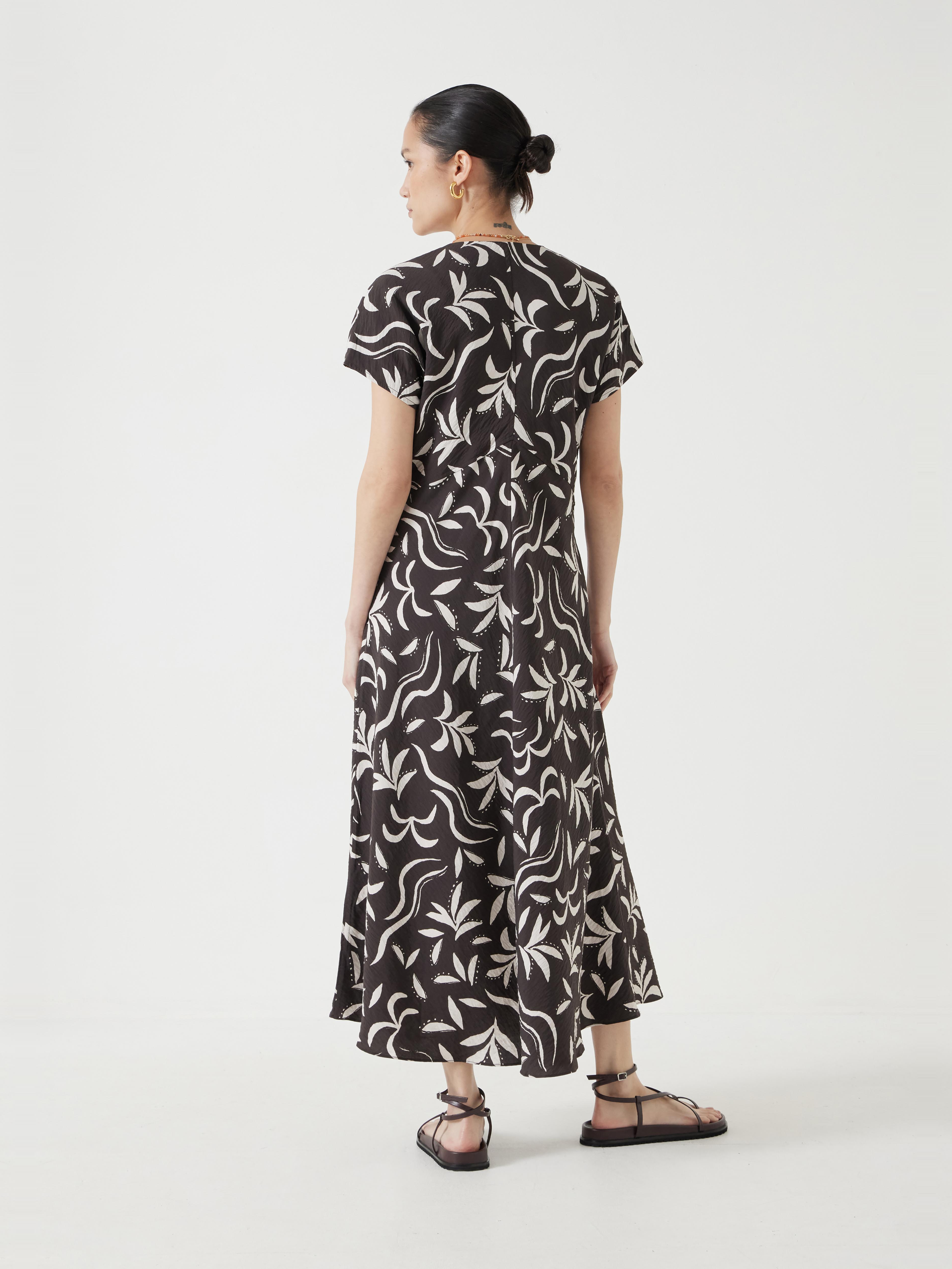 Grace Air Flow V-Neck Maxi Dress