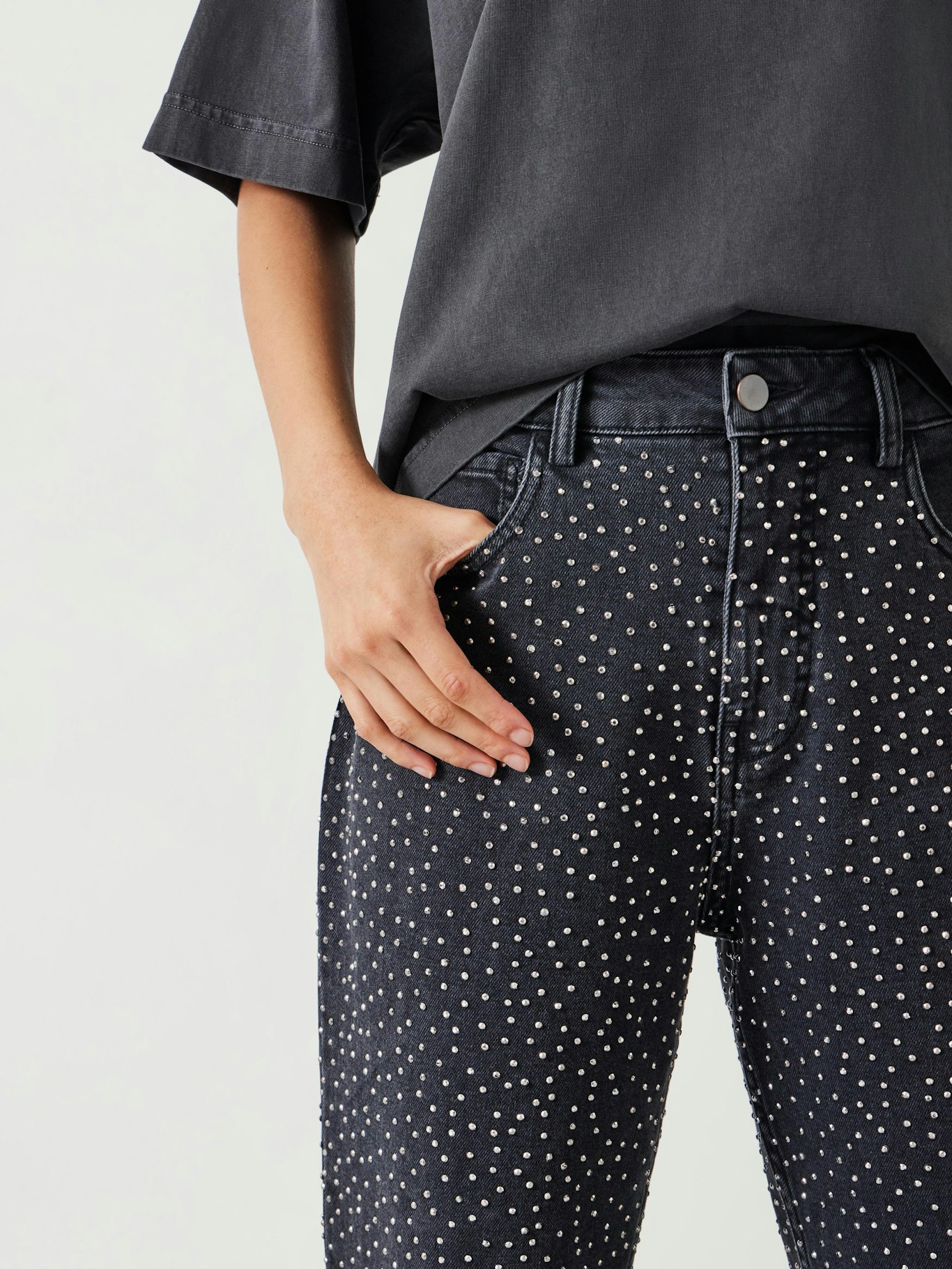 012229-2826-04 Alex Slim Straight Leg Rhinestone Denim Jeans
