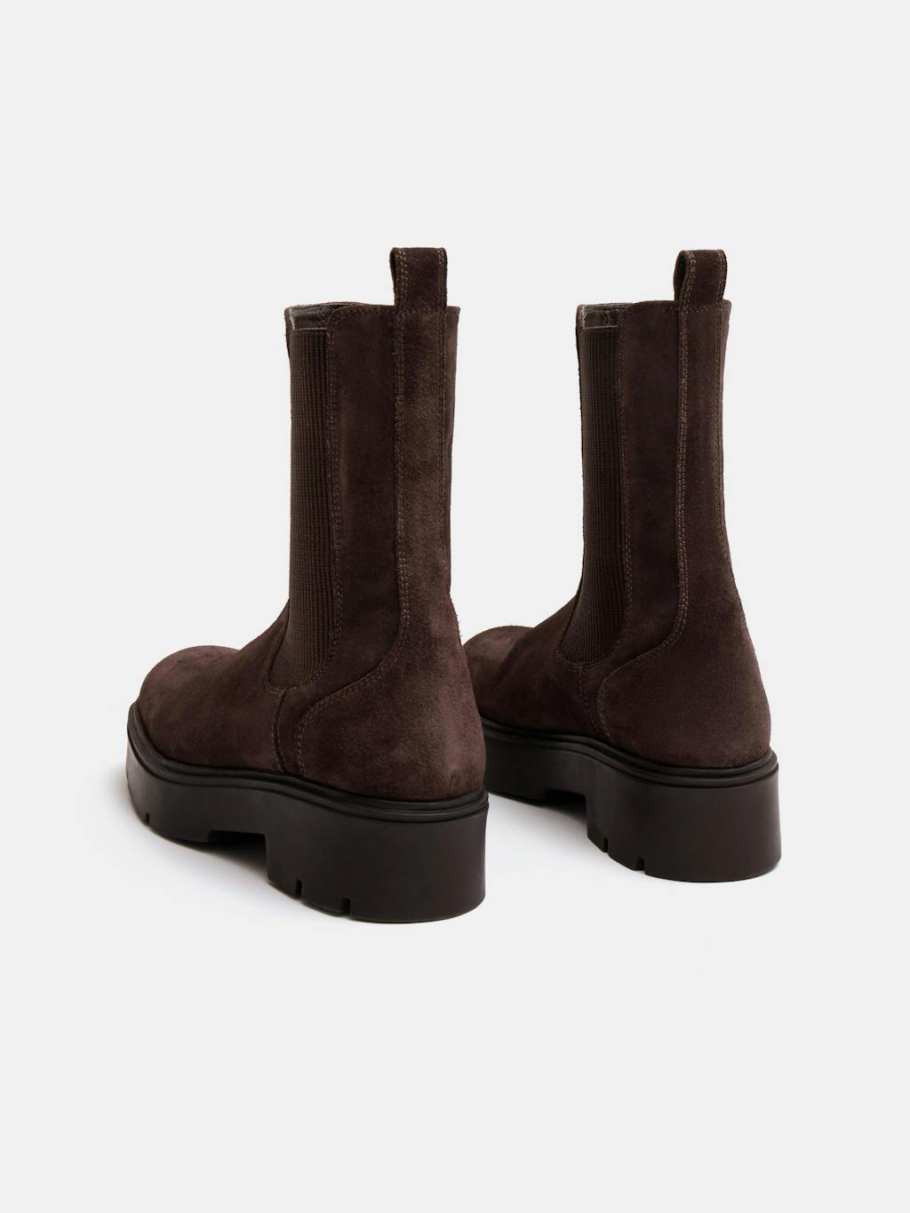 012818-4671-04 Chunky Suede Chelsea Boots