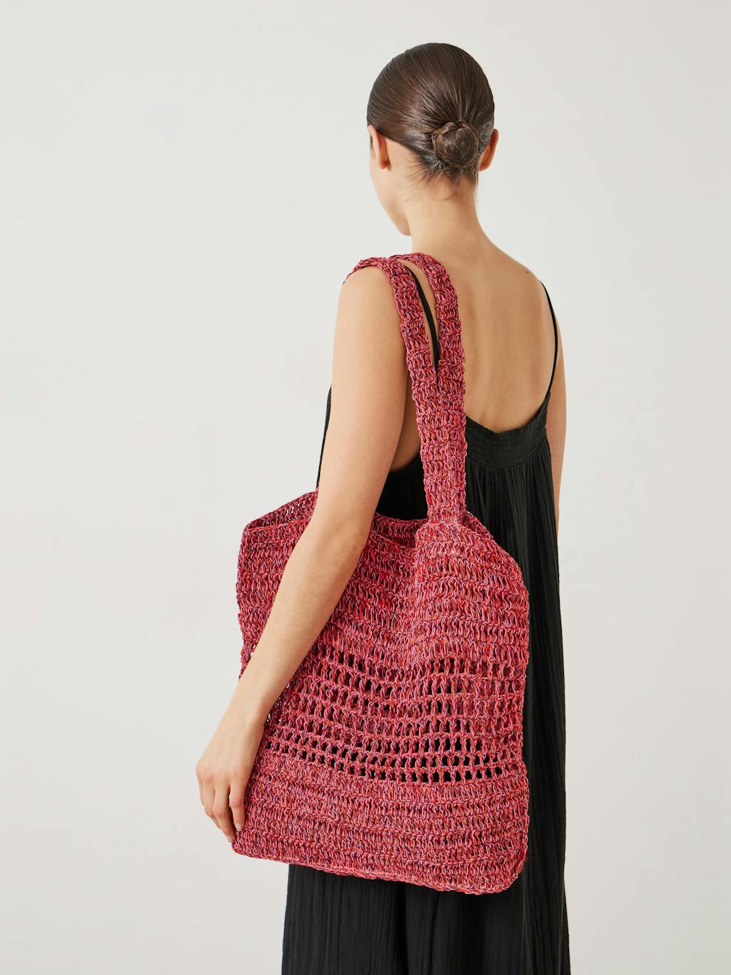 011366-1045-02 Capri Crochet Tote