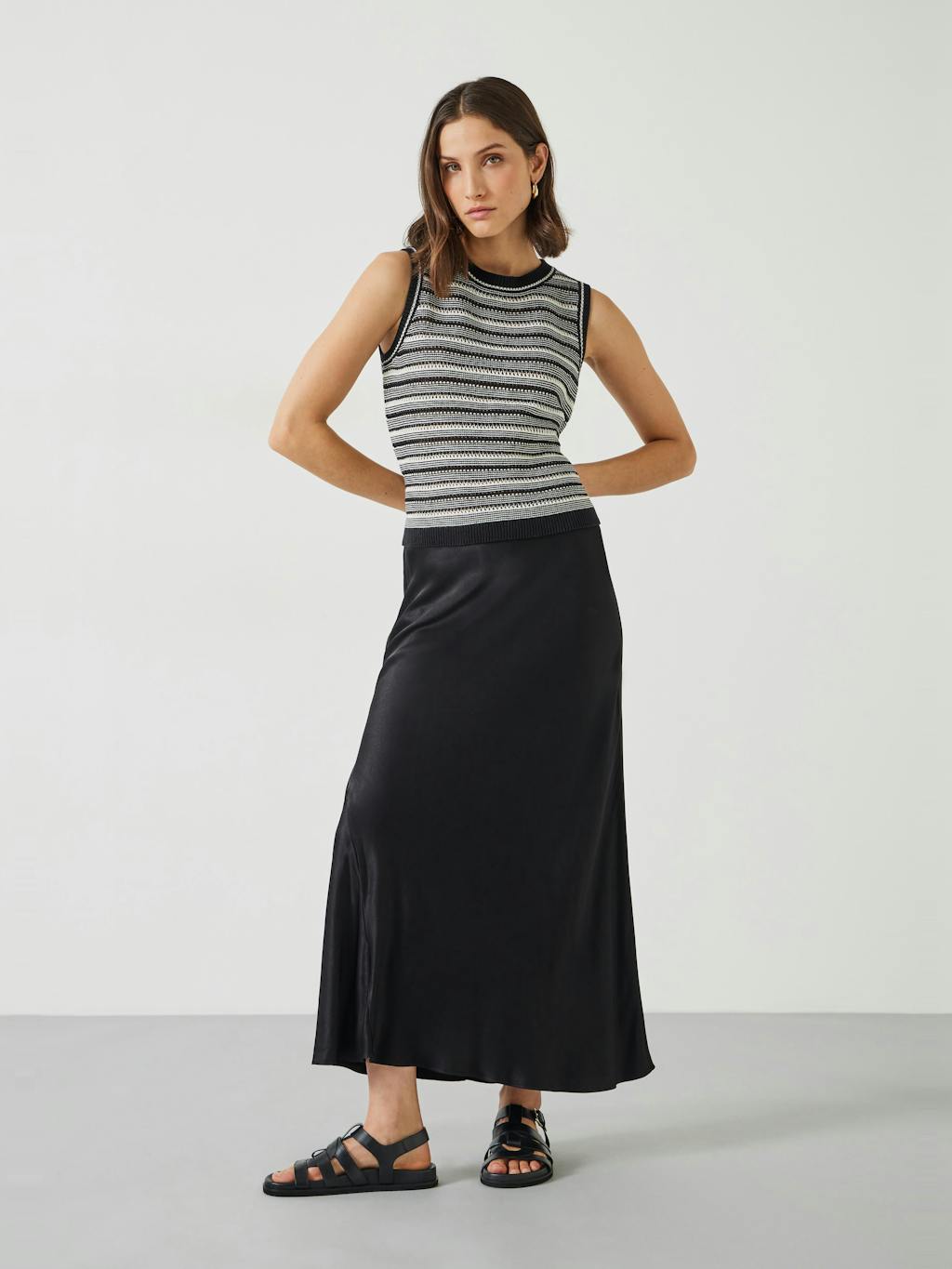 011296-0456-01 Remi Satin Maxi Skirt