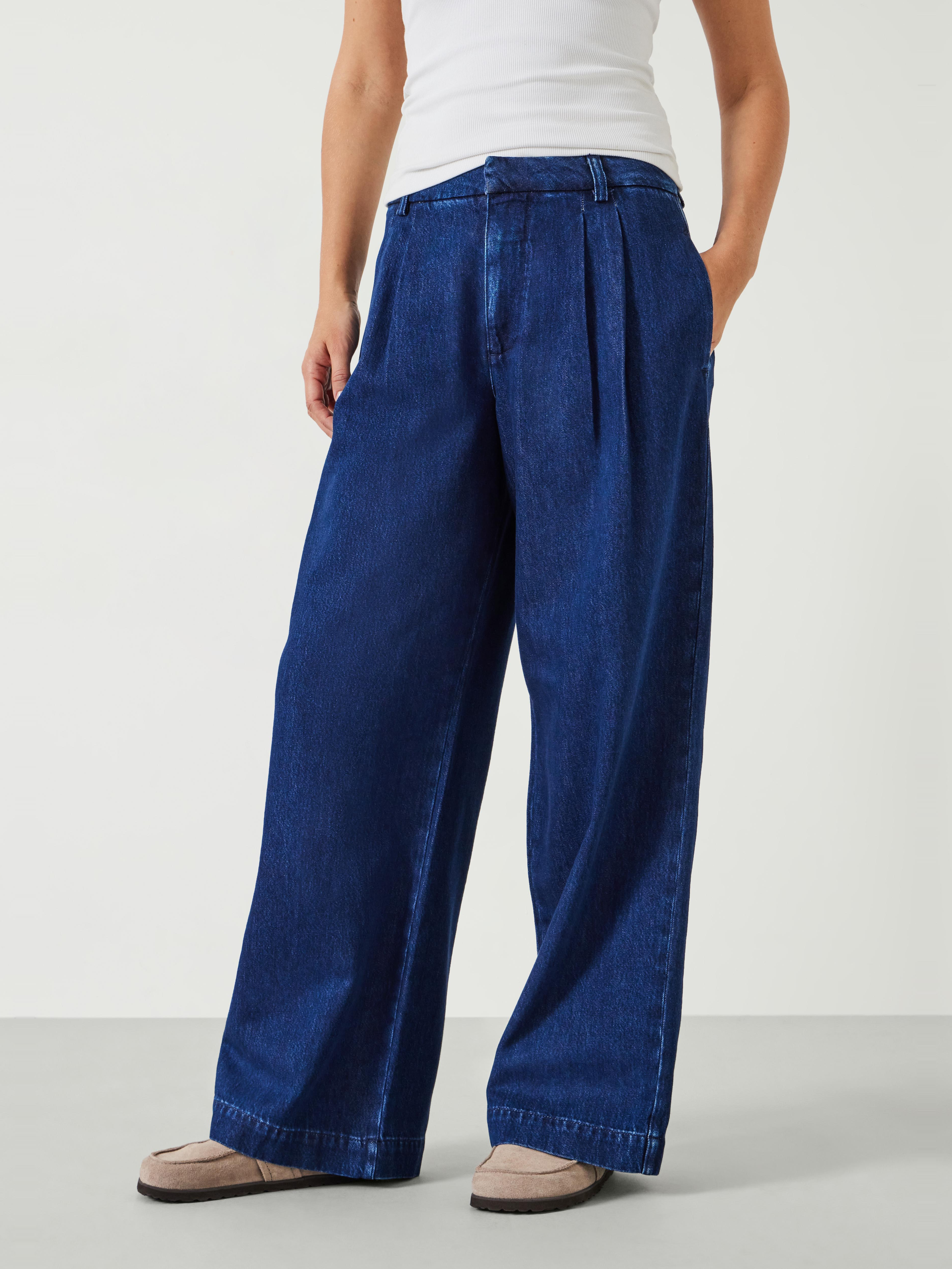 Lya Pleated Wide Leg Jeans