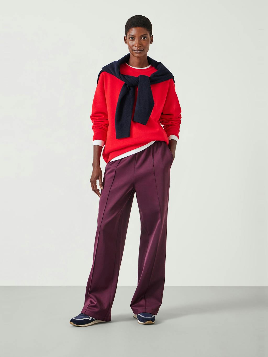 011891-1043-02 Quinn Oversized Sweatshirt