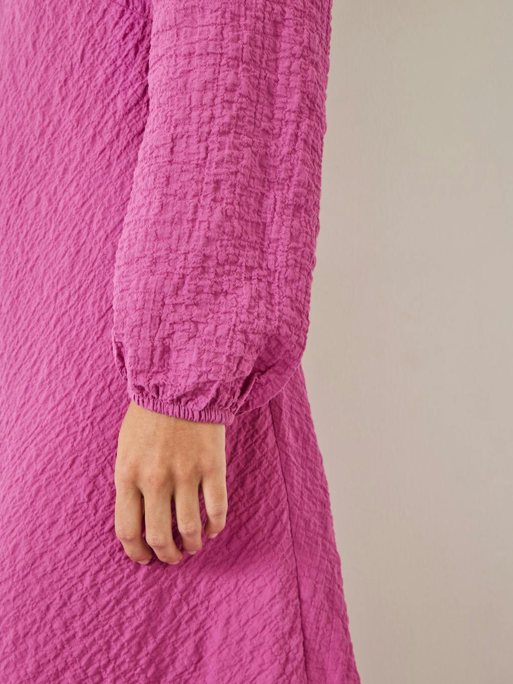 011040-1277-02 Venus Relaxed Volume Maxi Dress