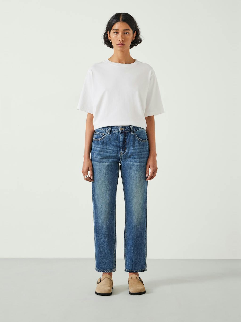 010862-2911-01 Relaxed Fit Boyfriend Jeans