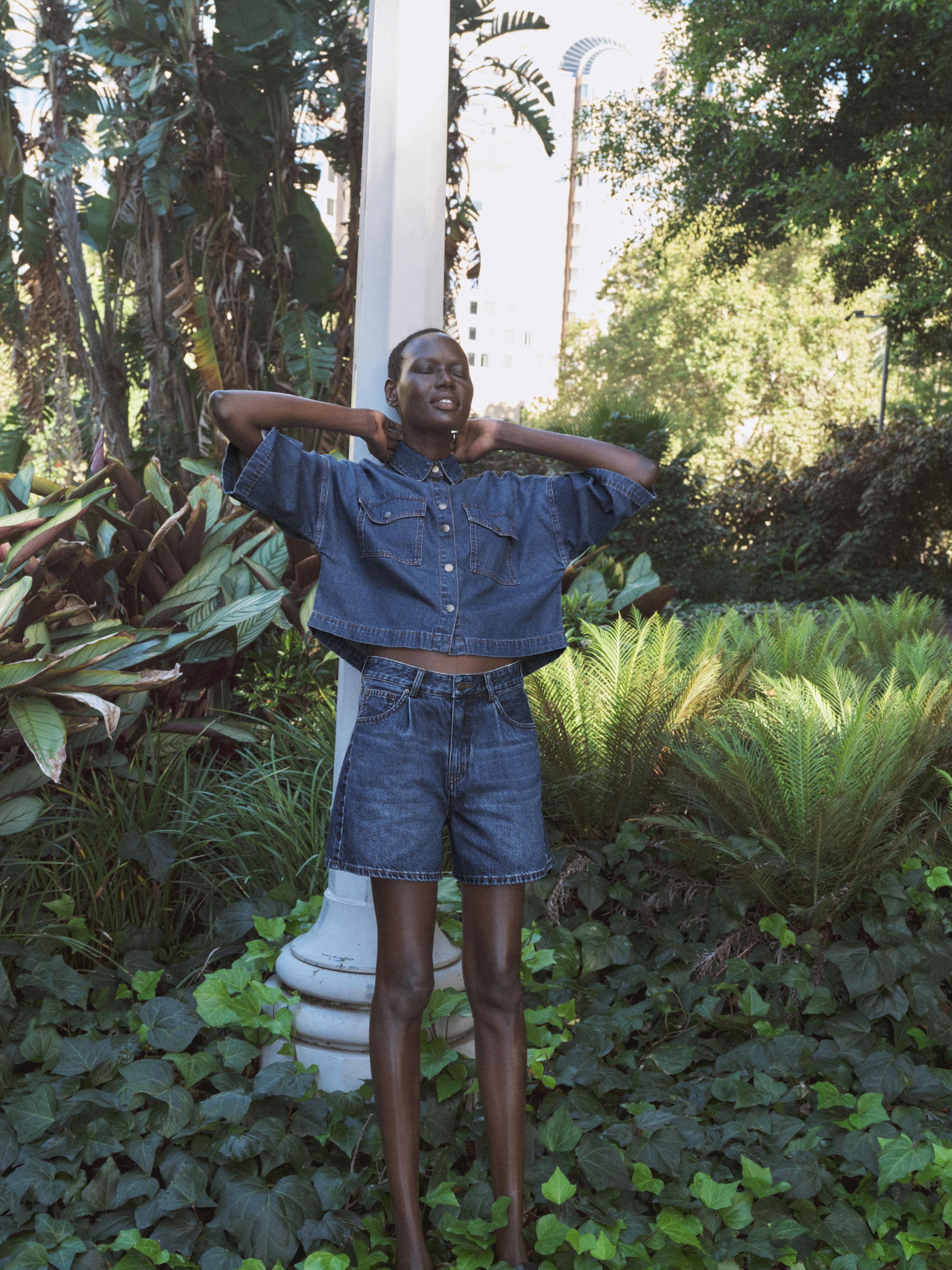 Chlo Oversized Cropped Denim Shirt