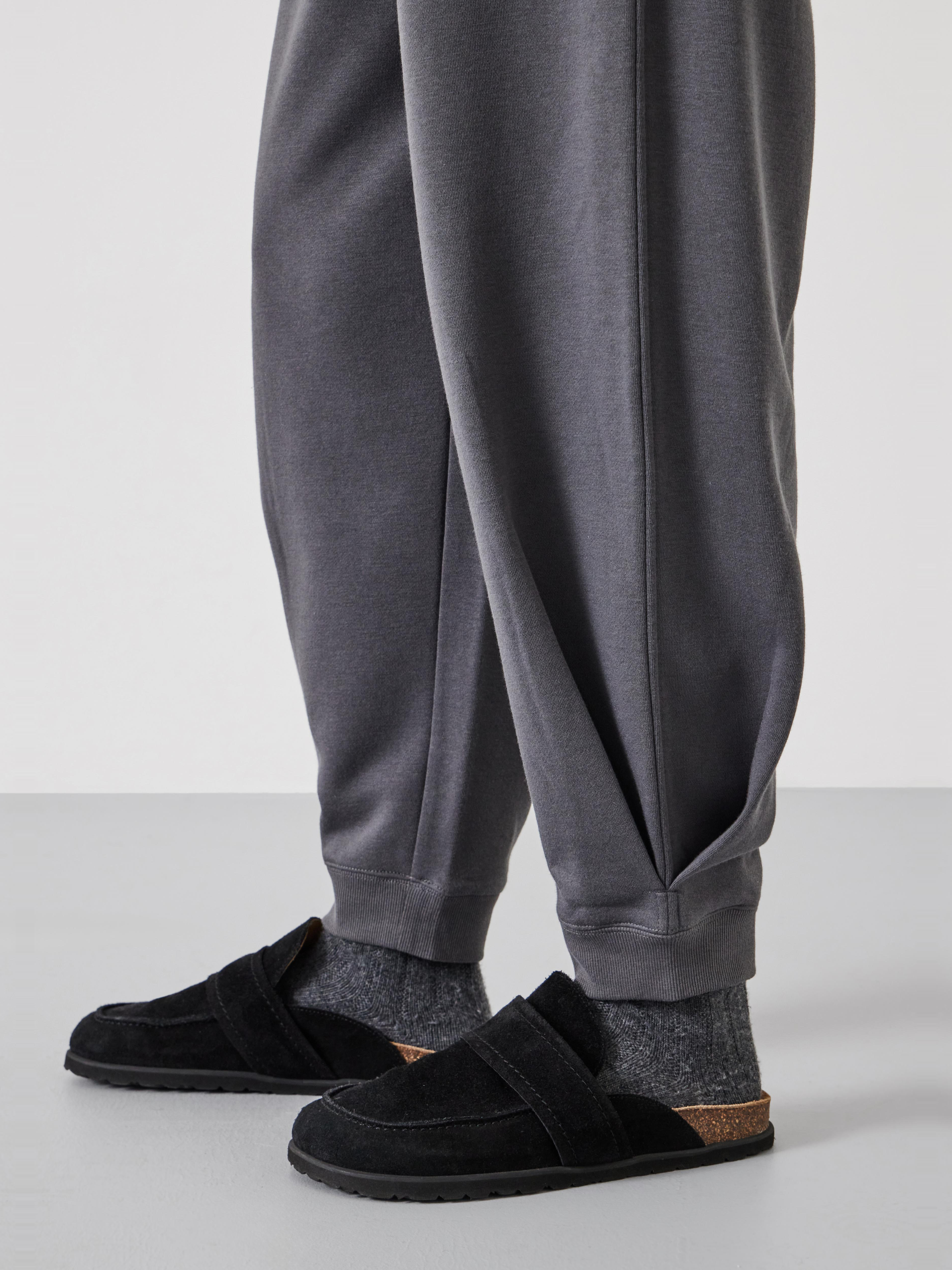 Barrel Leg Pleat Joggers
