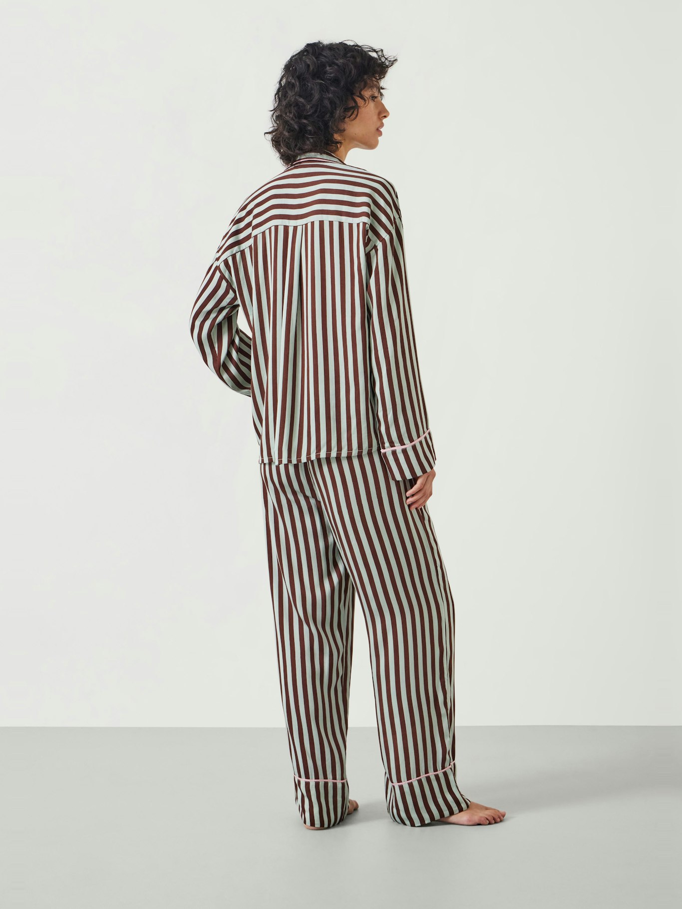 012334-4733-03 Angelina Satin Modal Stripe Pyjama Set