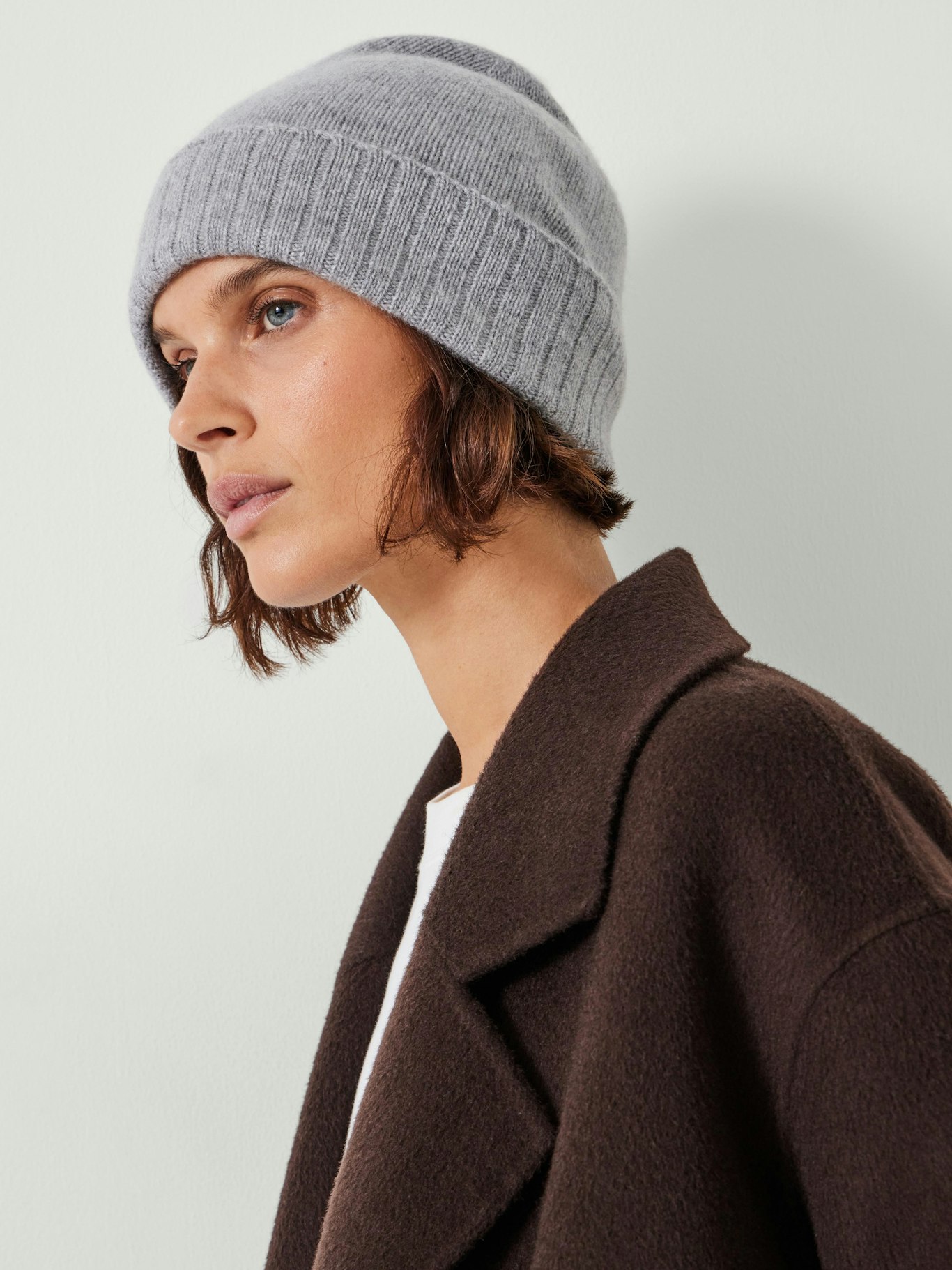 012266-2805-02 Cashmere Beanie