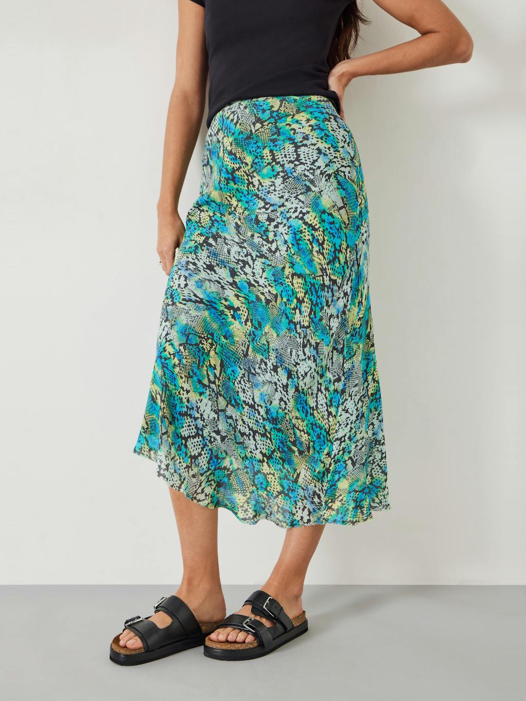 010215-4514-02 Hallie Printed Midi Skirt