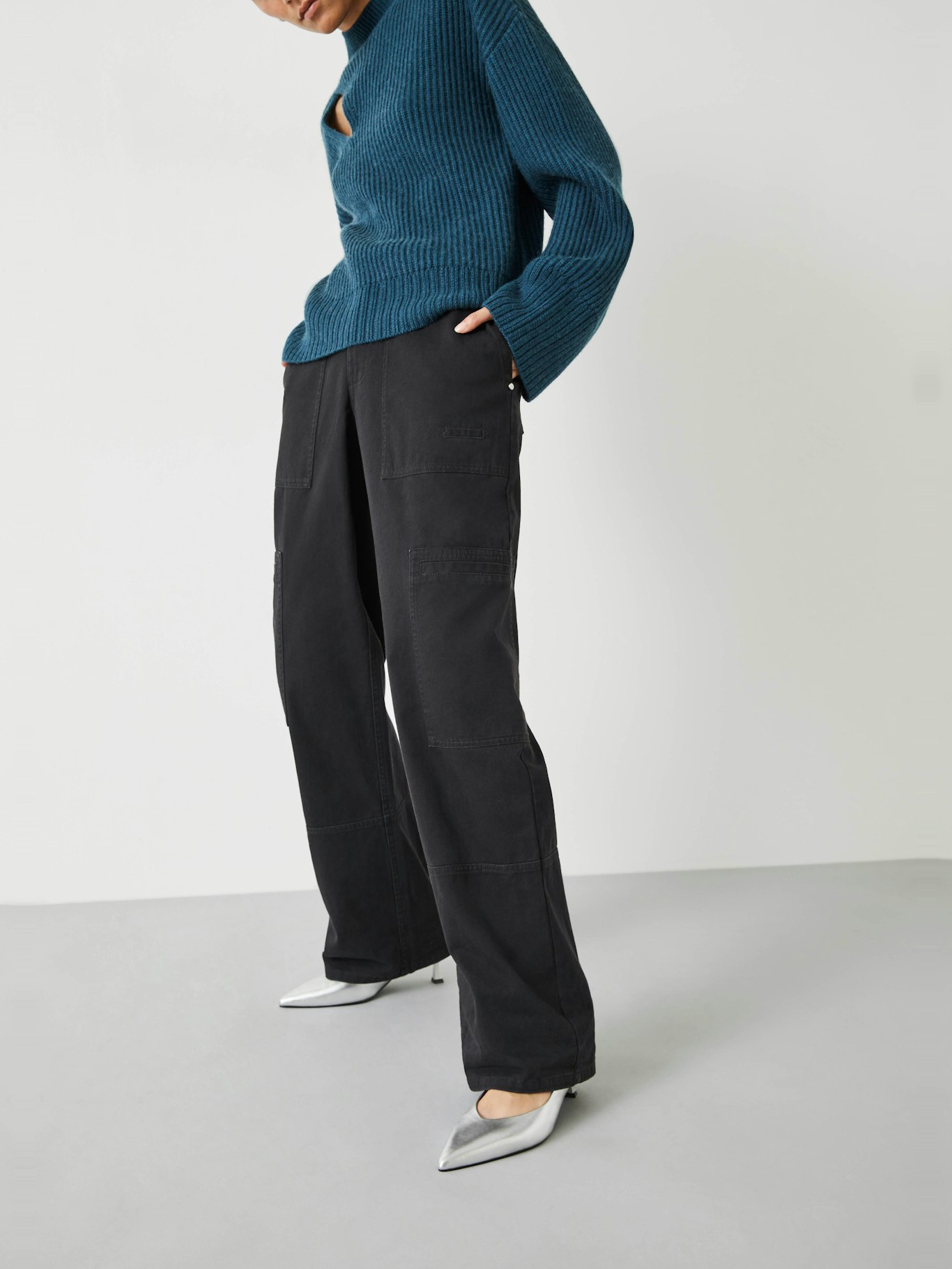 009377-2826-02 Sydney Cotton Utility Trousers