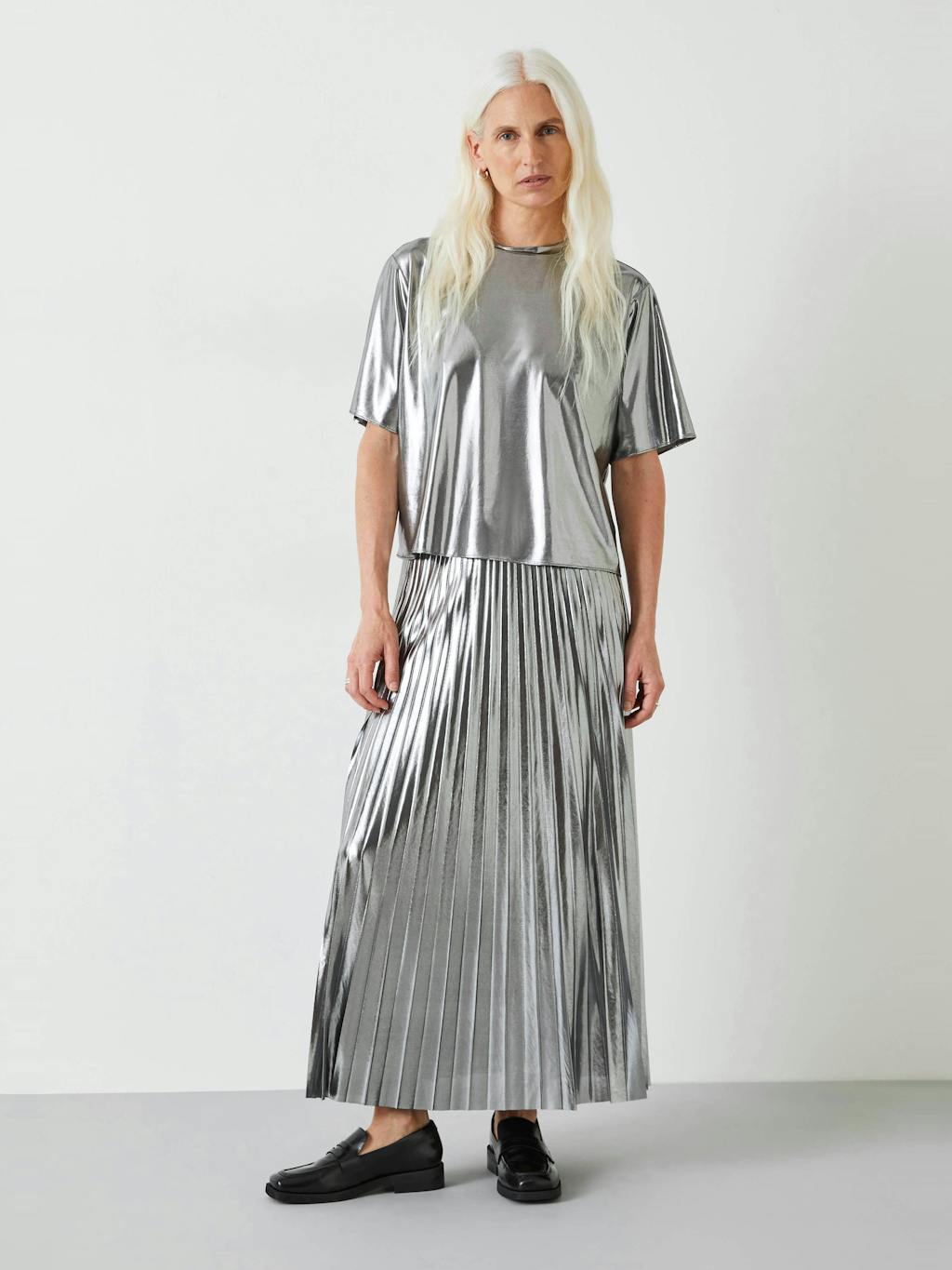 010124-4455-01 Raven Pleated Maxi Skirt