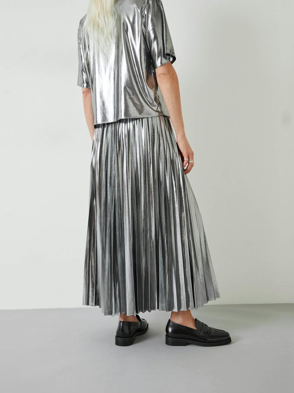 010124-4455-03 Raven Pleated Maxi Skirt