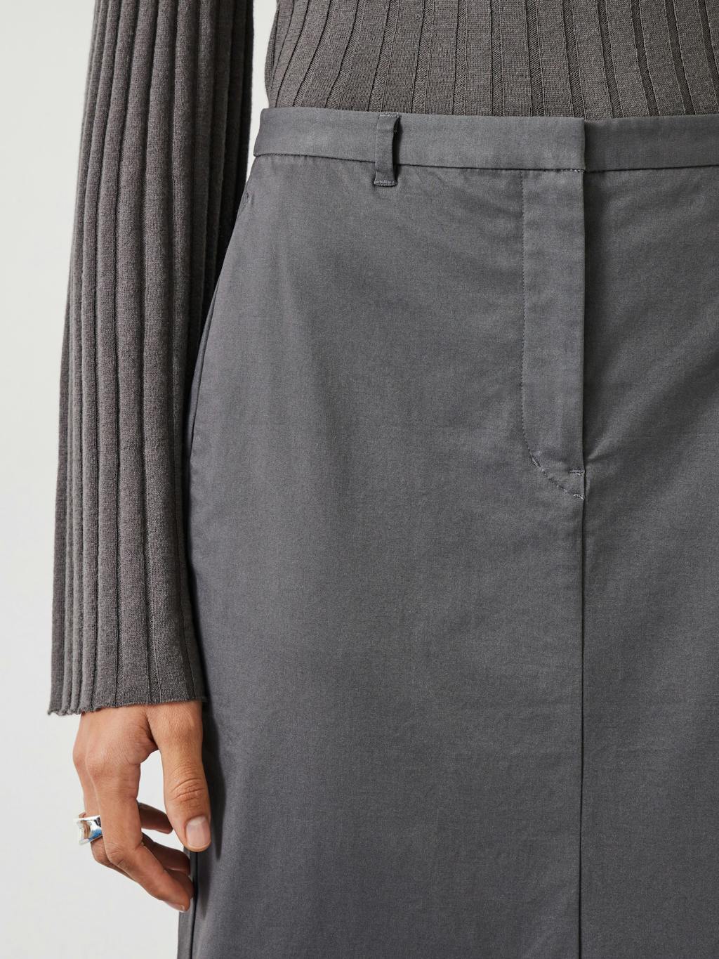 010182-0445-04 Farrah Column Maxi Skirt