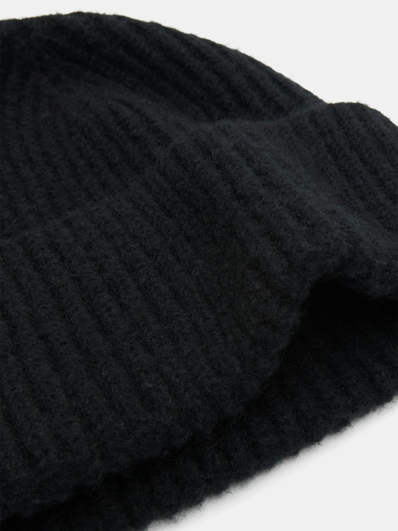 009898-0456-03 Denver Beanie