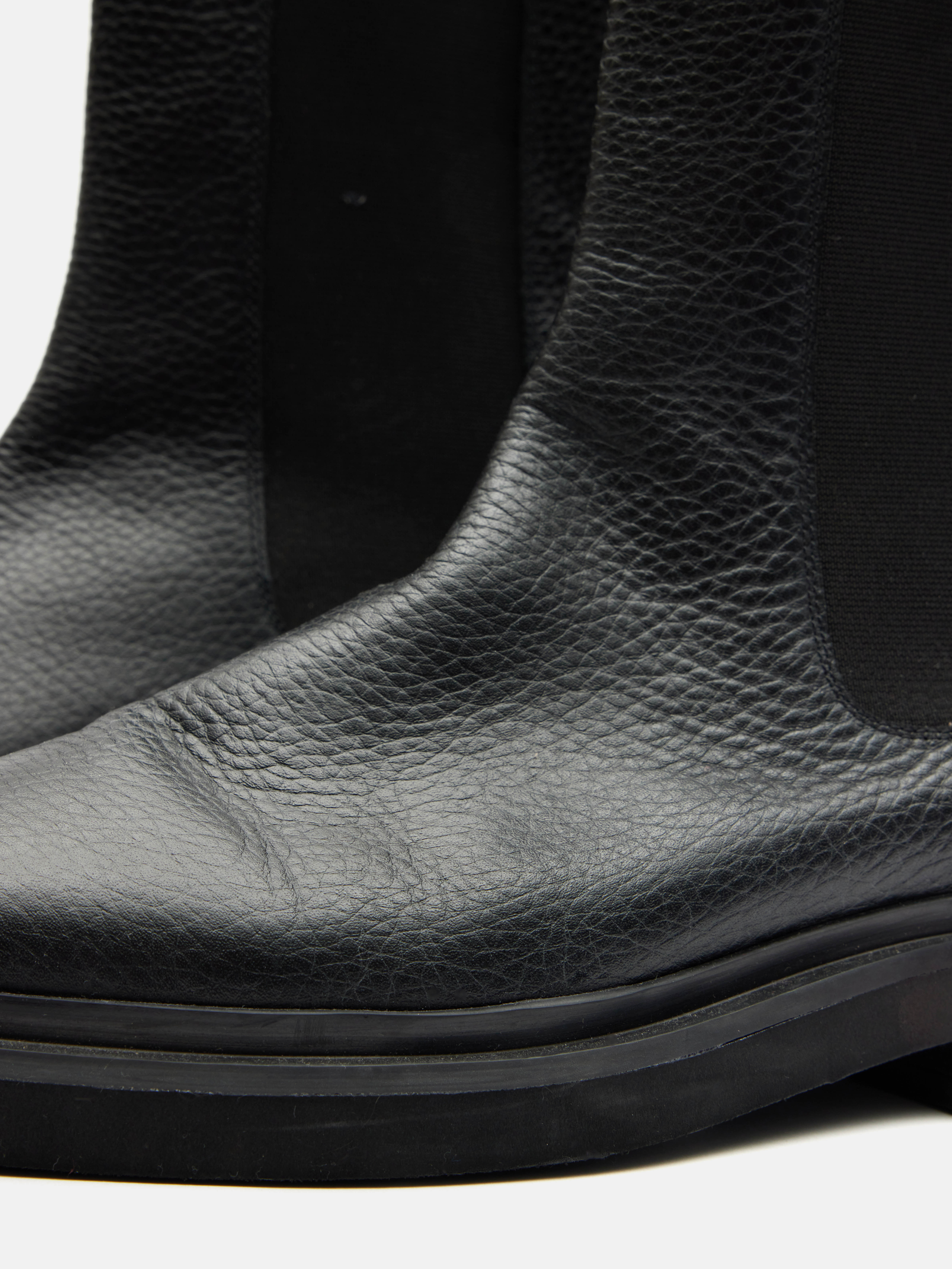 Aaliyah Leather Chelsea Boot