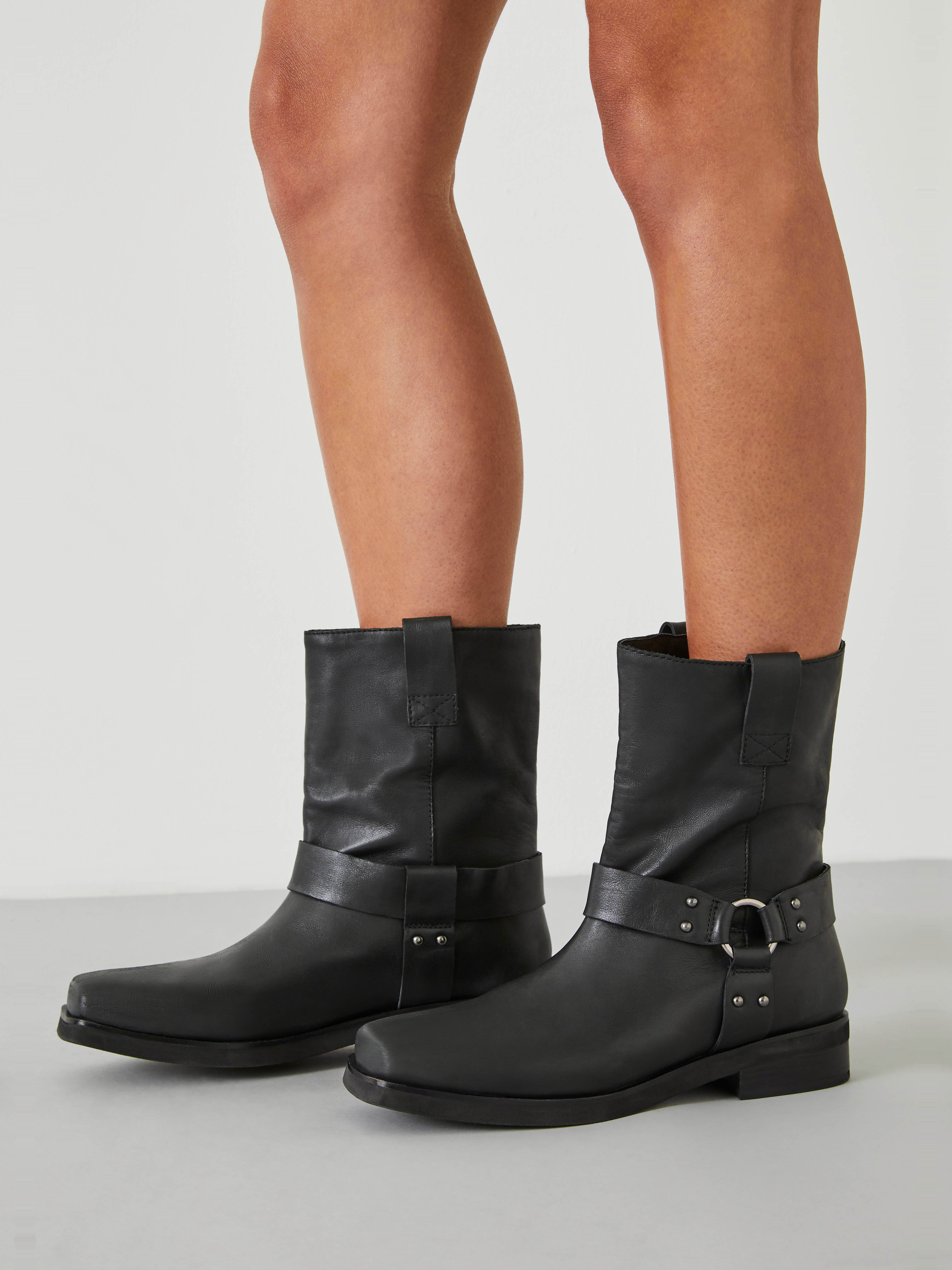 Oakley Leather Biker Boot