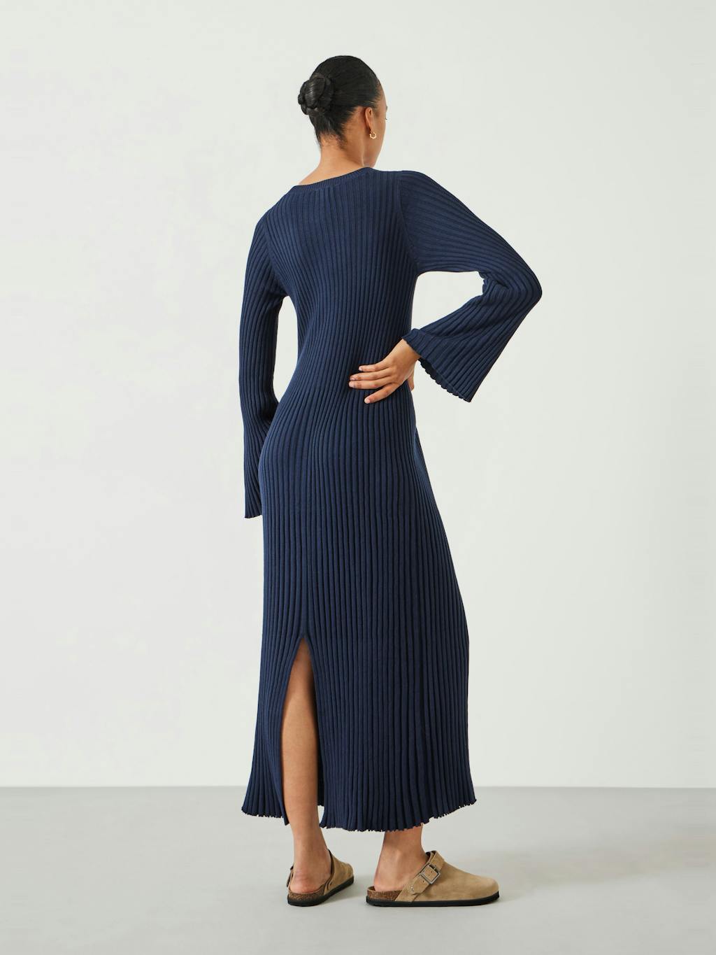 011205-1652-03 Penny Crew Neck Ribbed Knitted Dress