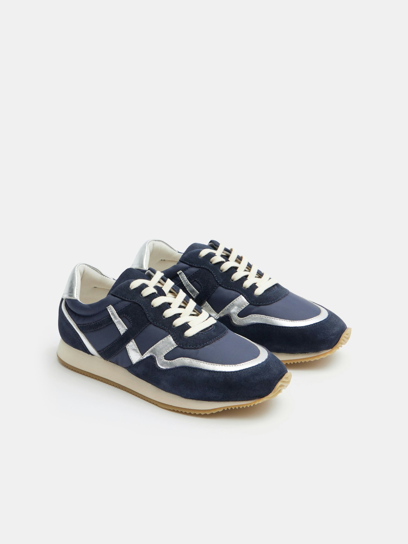 009409-2898-03 Rylee Retro Trainer
