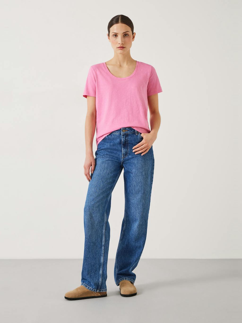 005675-3268-02 Hari Scoop Neck Cotton Slub T-Shirt