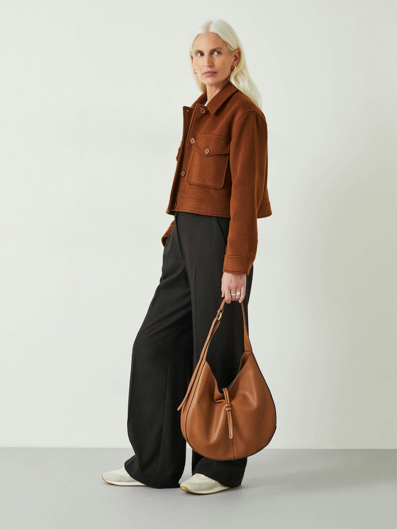 009609-0636-01 Taylah Relaxed Cropped Wool Jacket