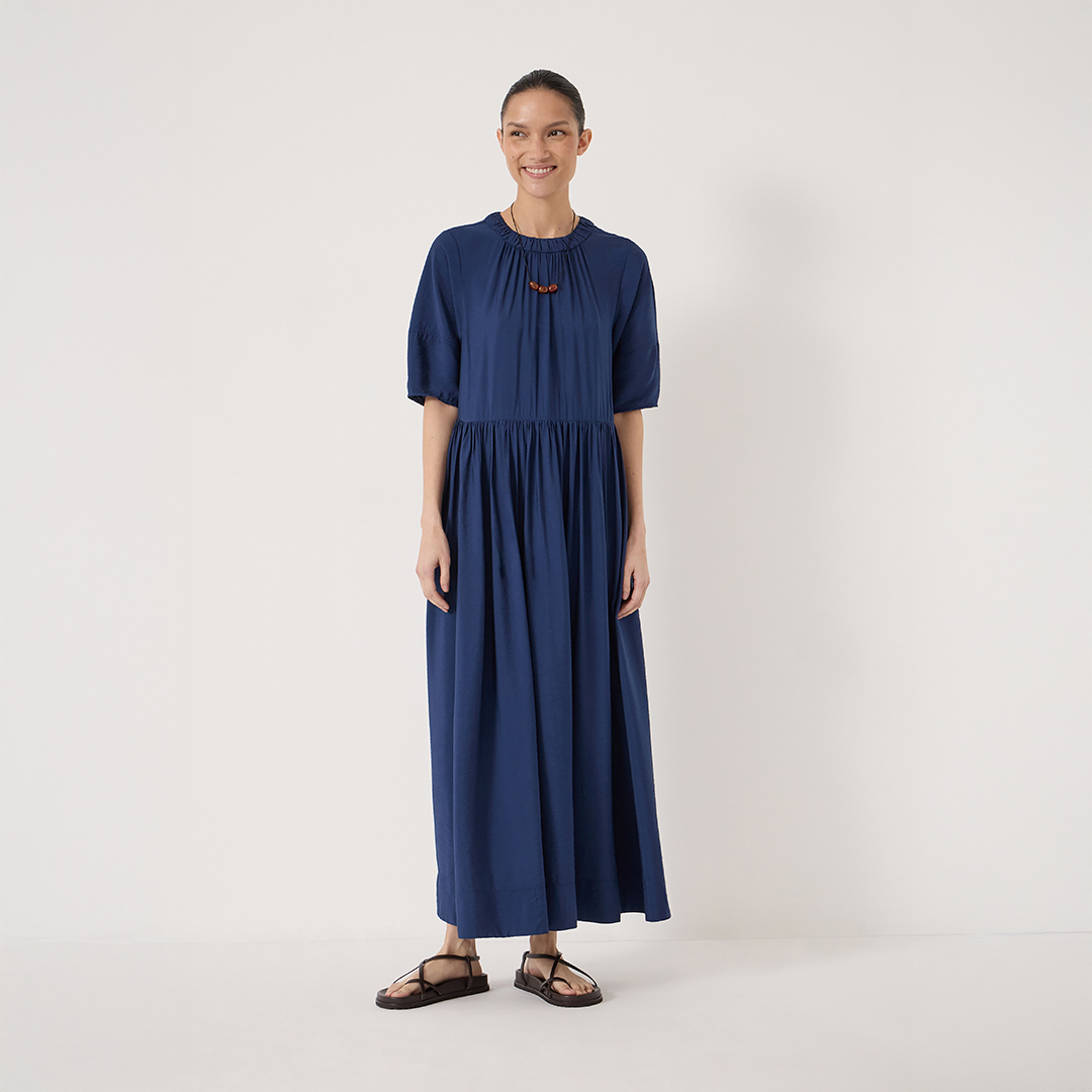 Winslow Air Flow Short Sleeve Maxi Dress