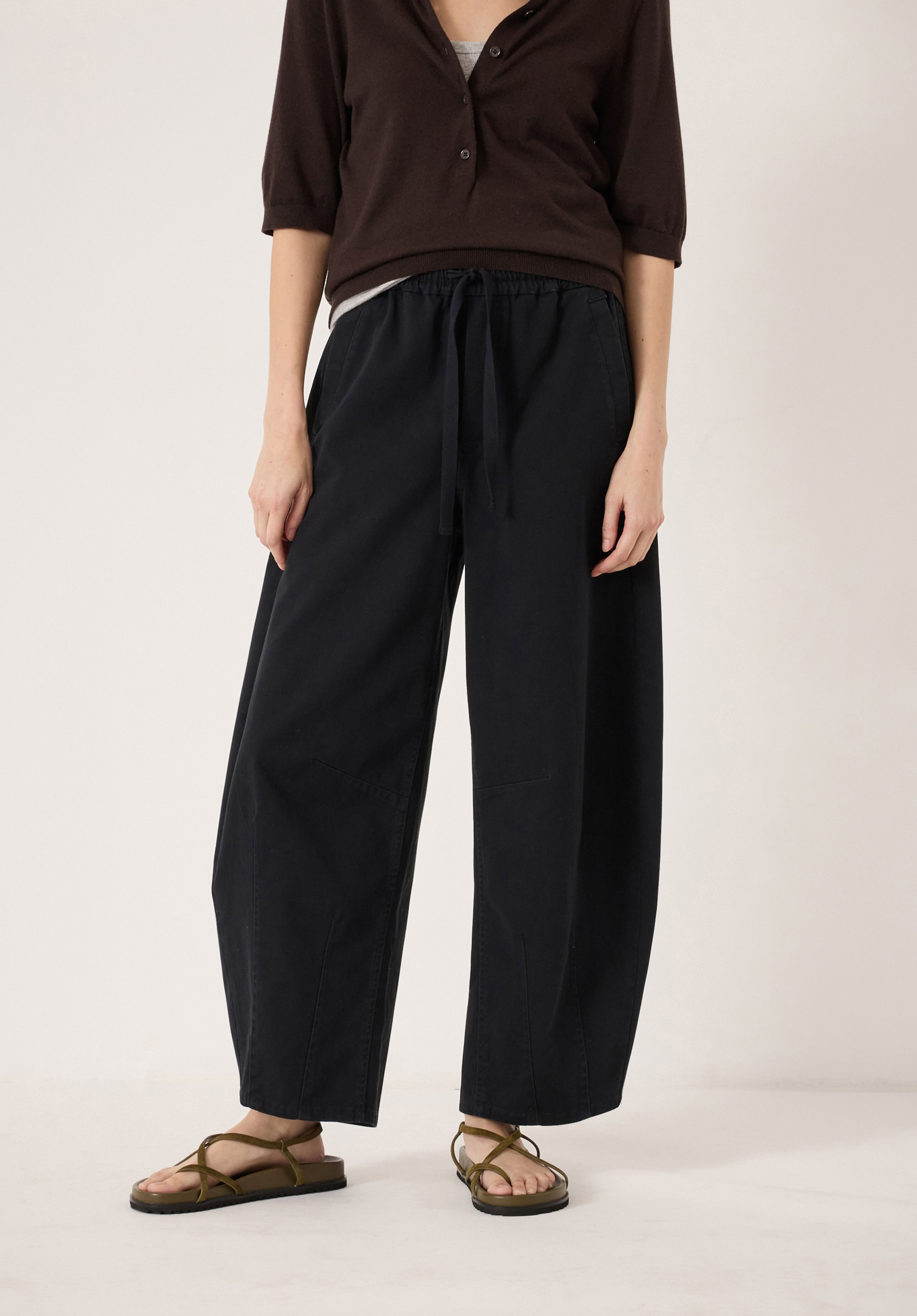 Rina Pull On Barrel Leg Trousers