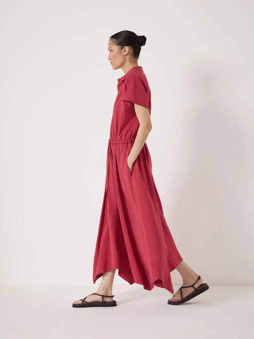 Lila Short Sleeve Hanky Hem Dress