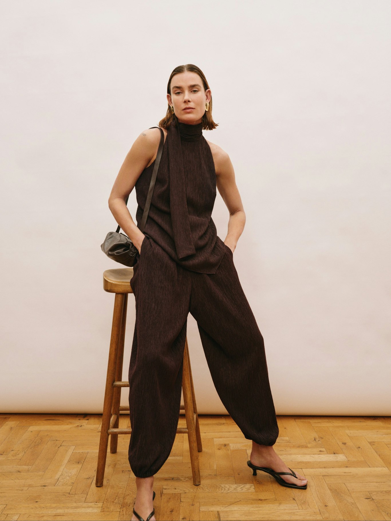 015274-4843-11 Adira Crinkle Bubble Hem Trousers