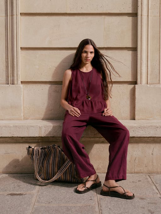 Nomie Halter Neck Linen Peplum Top