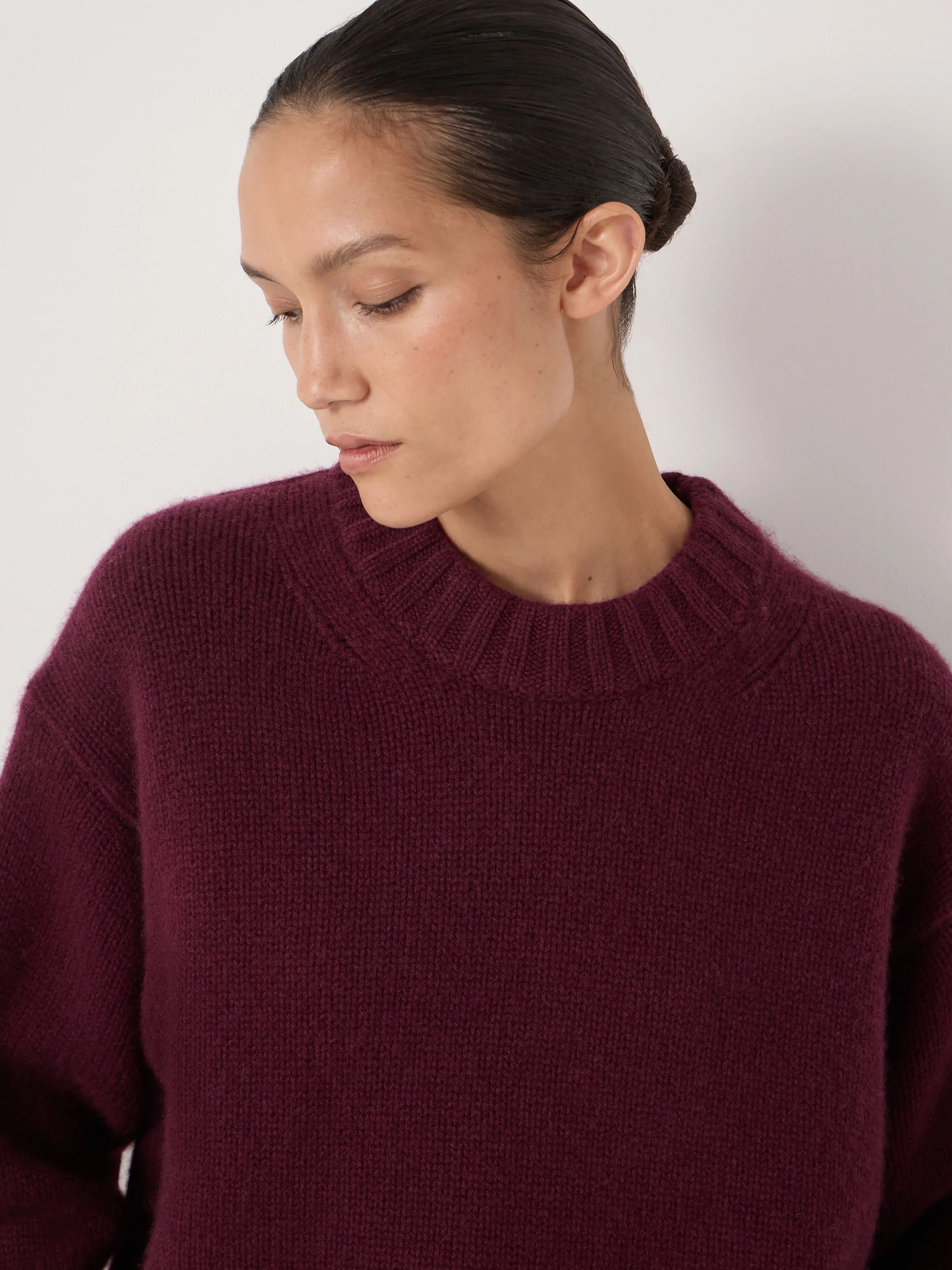 Cora Relaxed Chunky Cashmere Crew Jumper