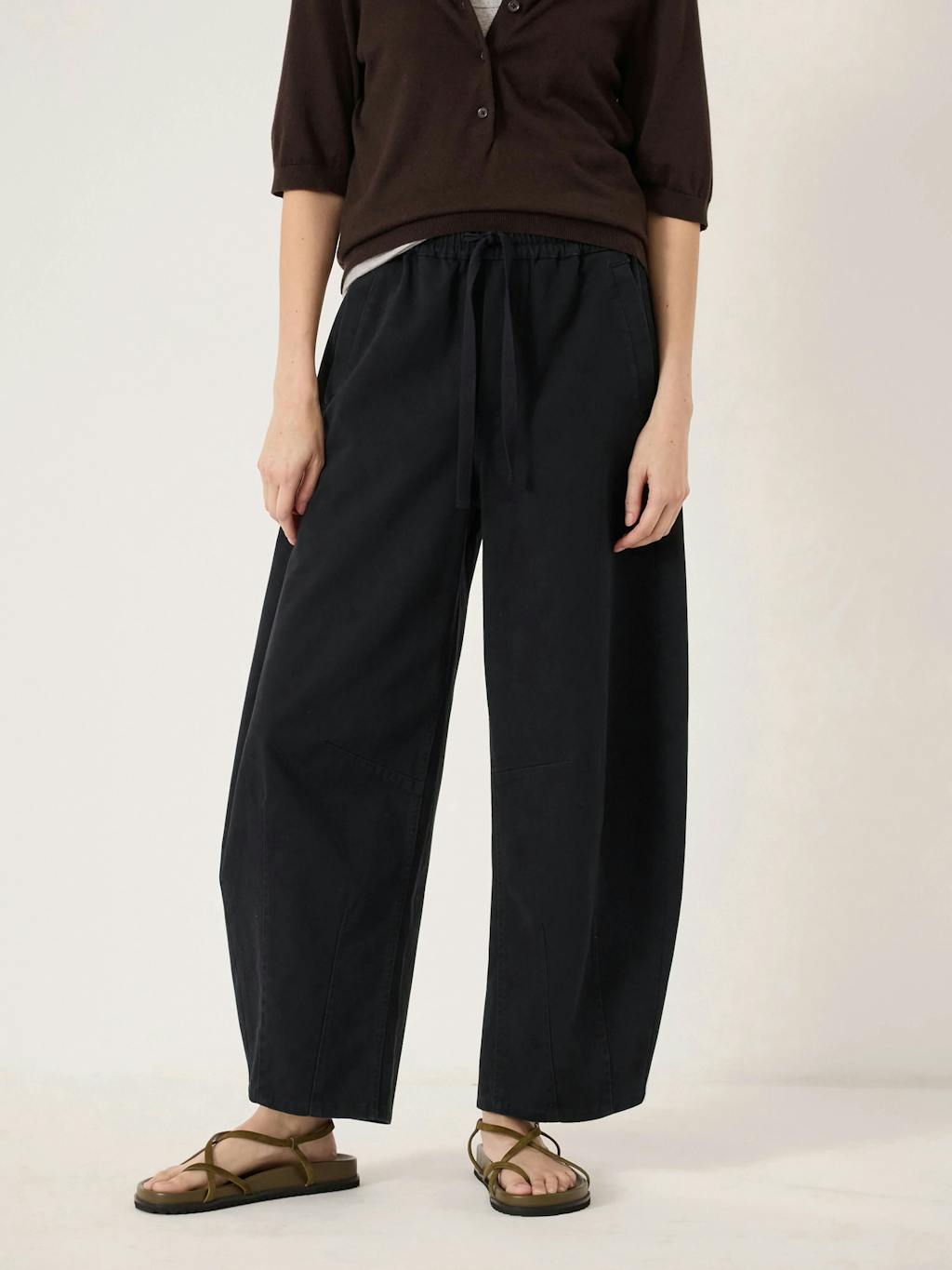 014410-0532-02.jpg Rina Pull On Barrel Leg Trousers