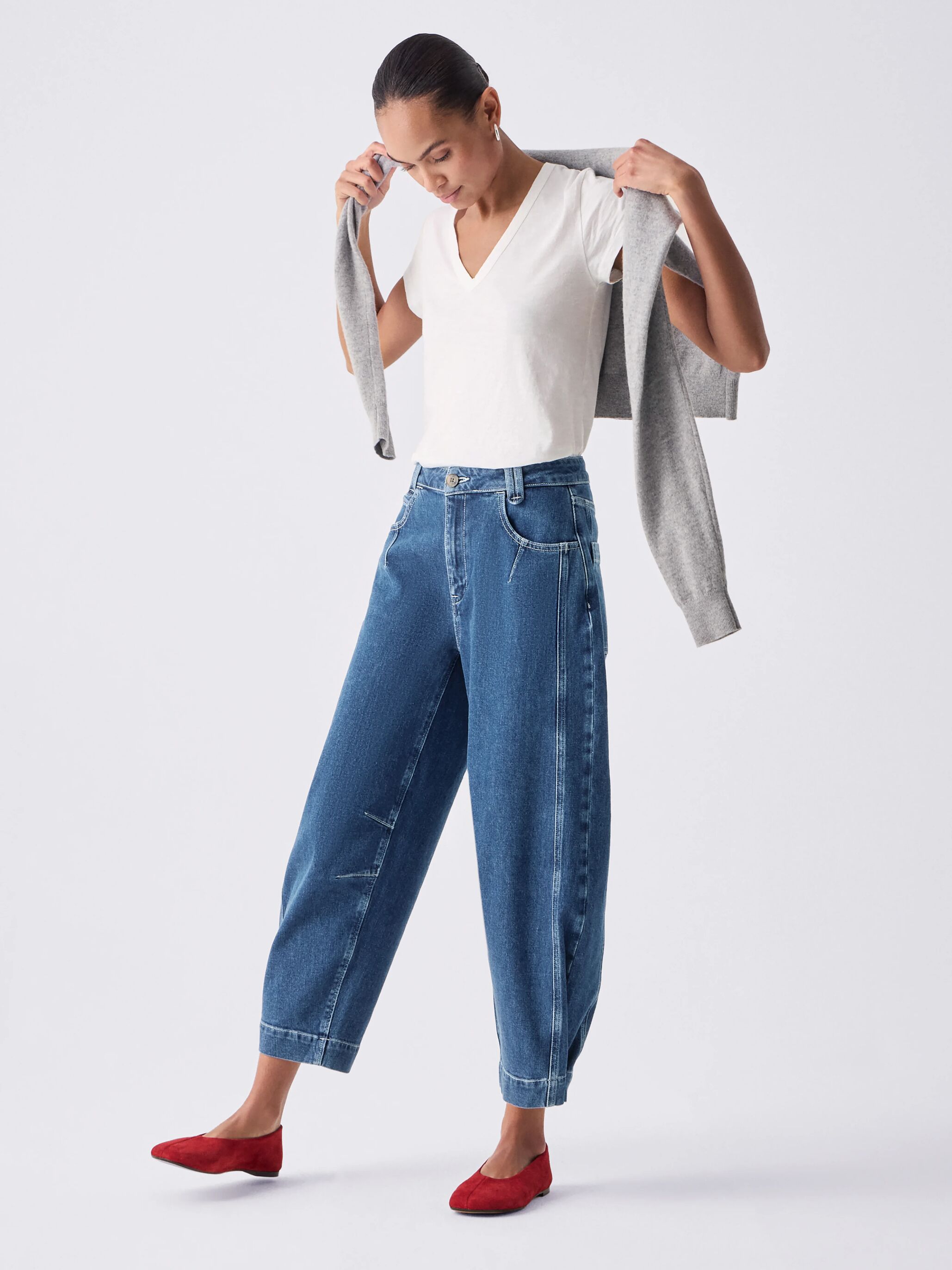 Bryce Seam Detail Barrel Leg Jeans