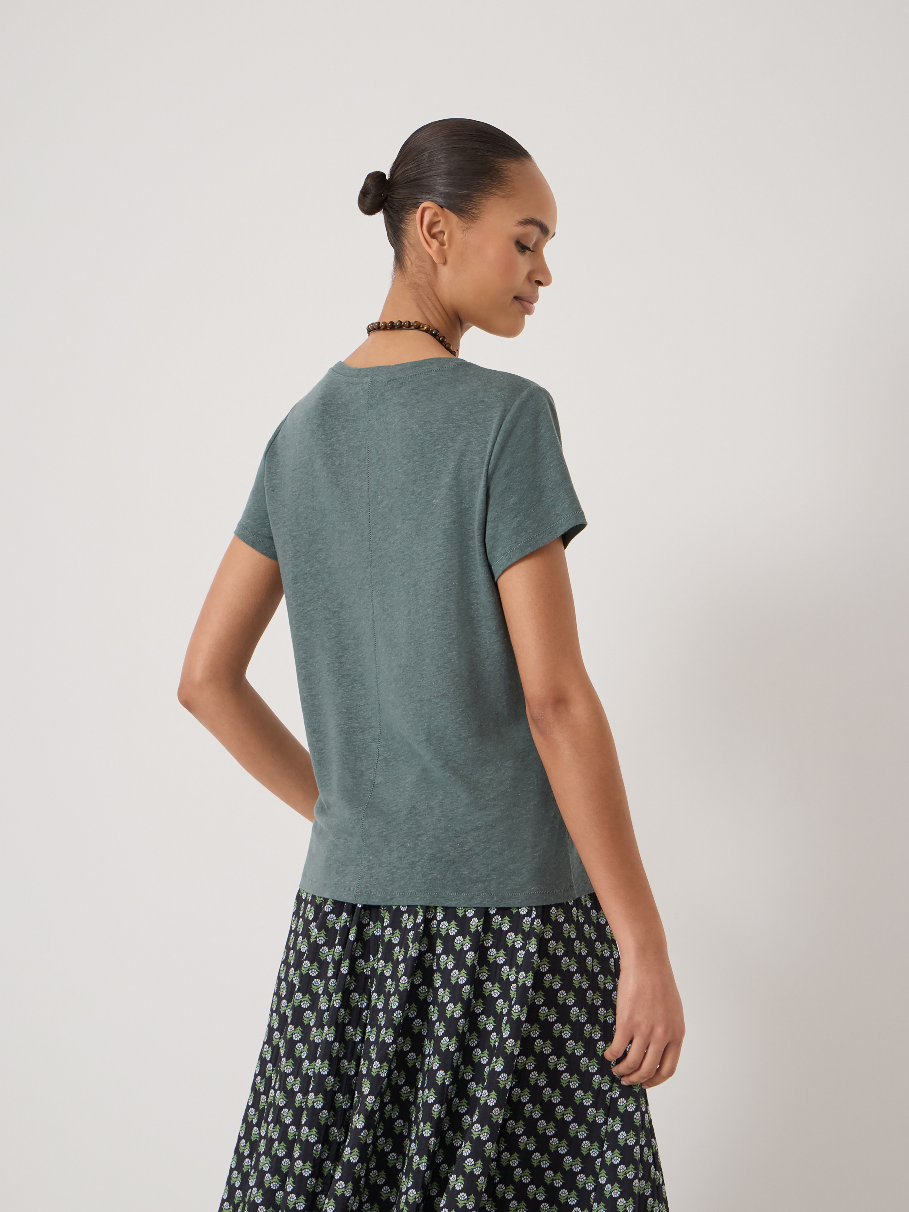 Briar Linen Blend Scoop Neck T-Shirt | Sage Green | hush