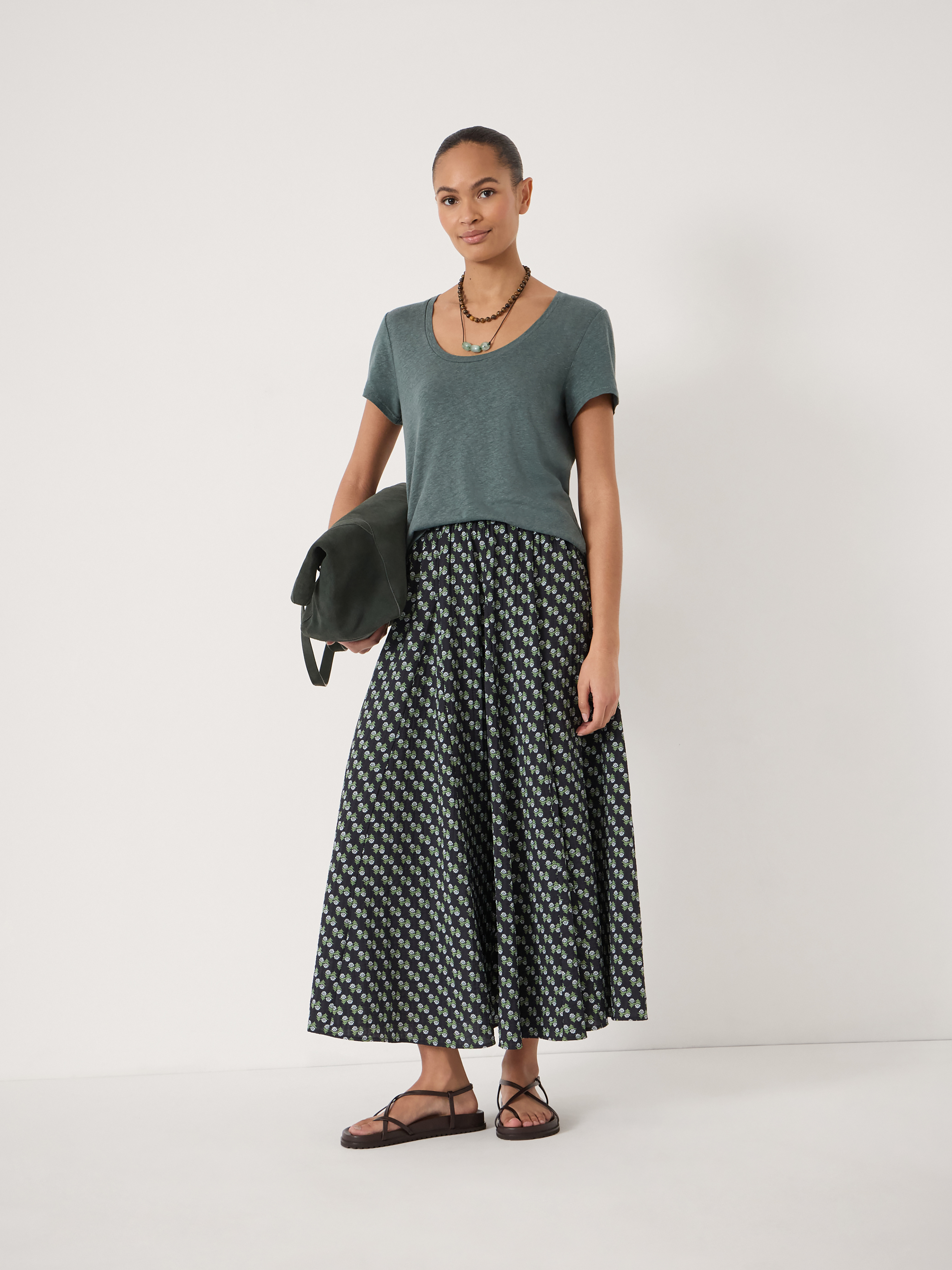 Briar Linen Blend Scoop Neck T-Shirt | Sage Green | hush