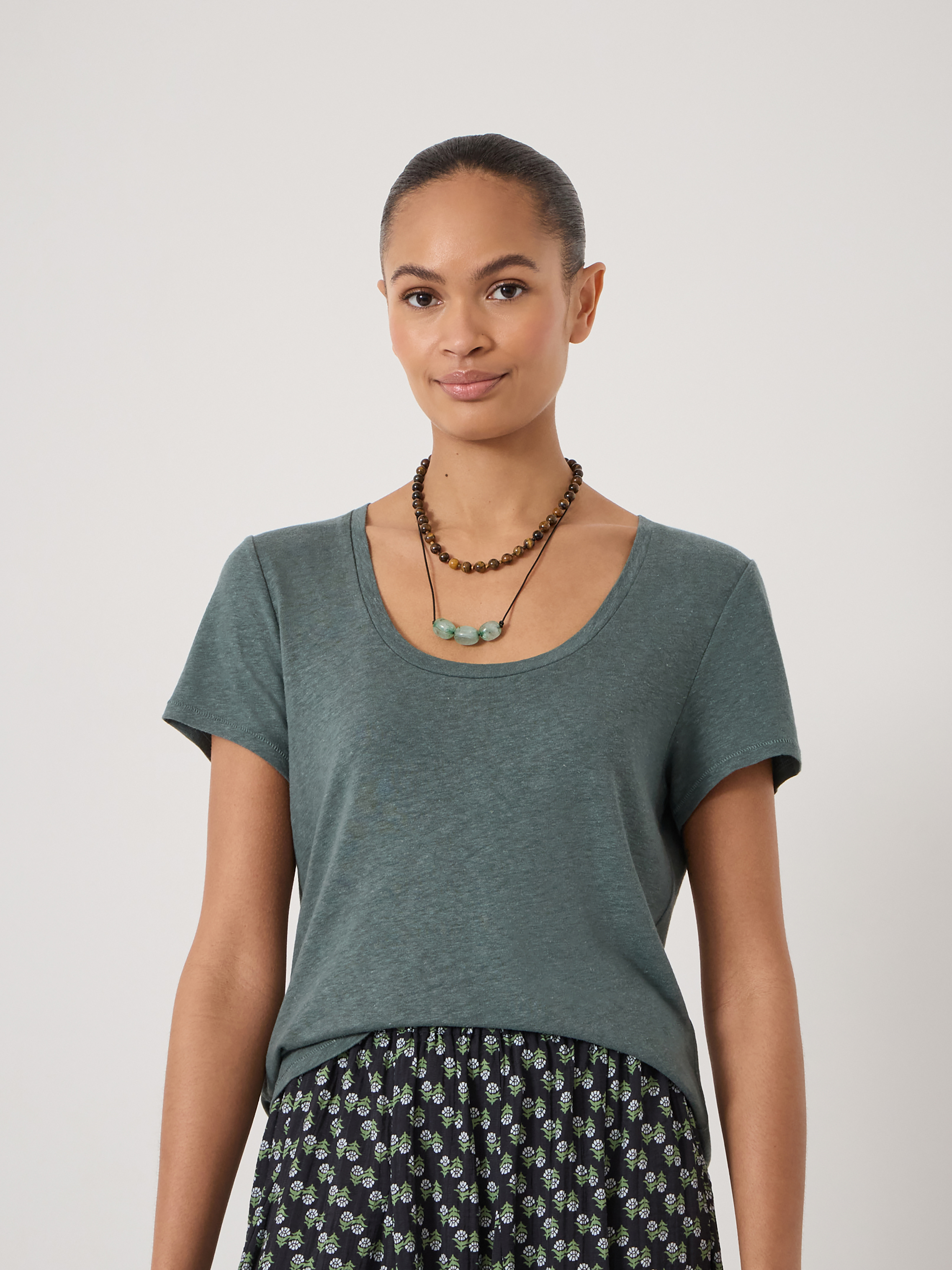 Briar Linen Blend Scoop Neck T-Shirt | Sage Green | hush