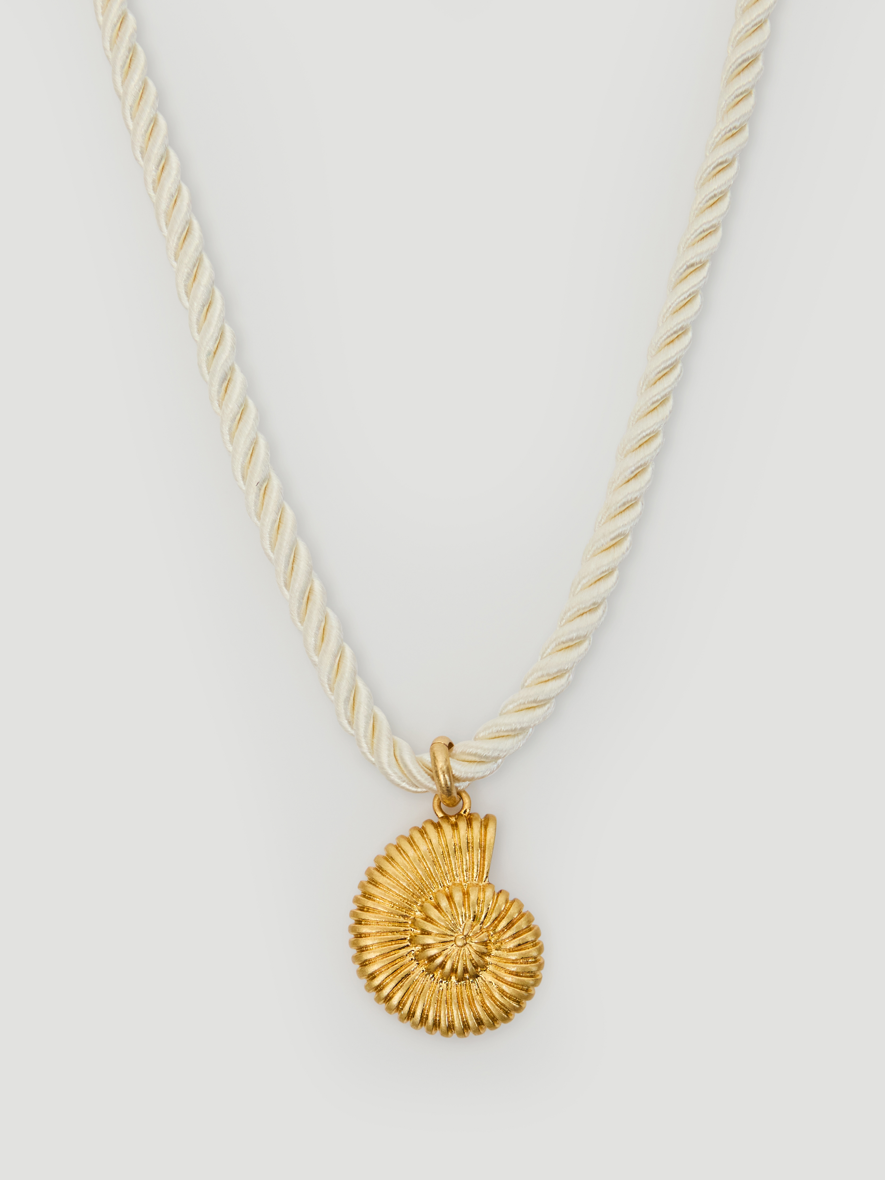 White Shell Rope Neve Fossil Shell Rope Necklace | Ecru White | hush