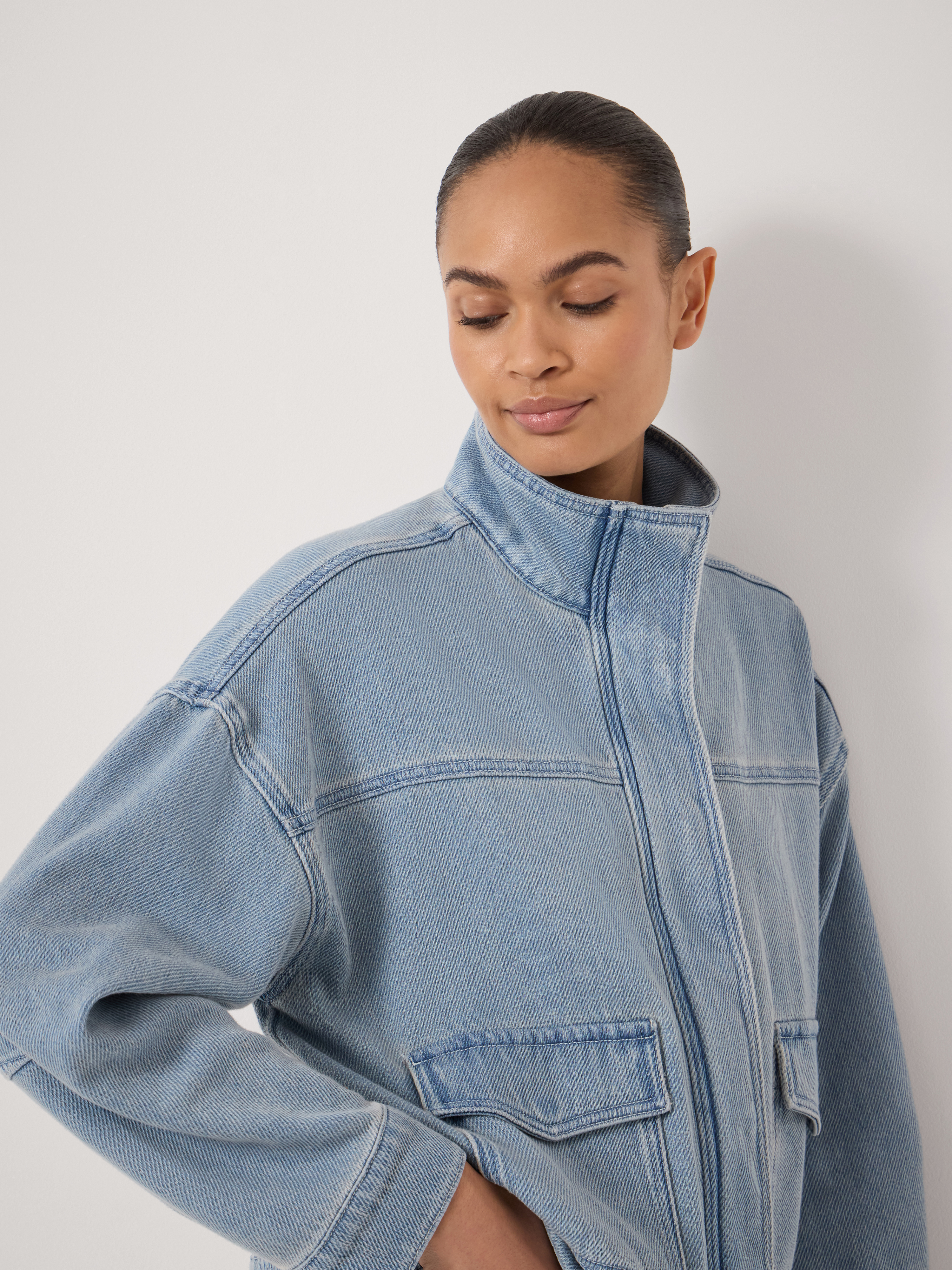 Robbie Cropped Supersoft Denim Jacket - Washed Blue | Hush
