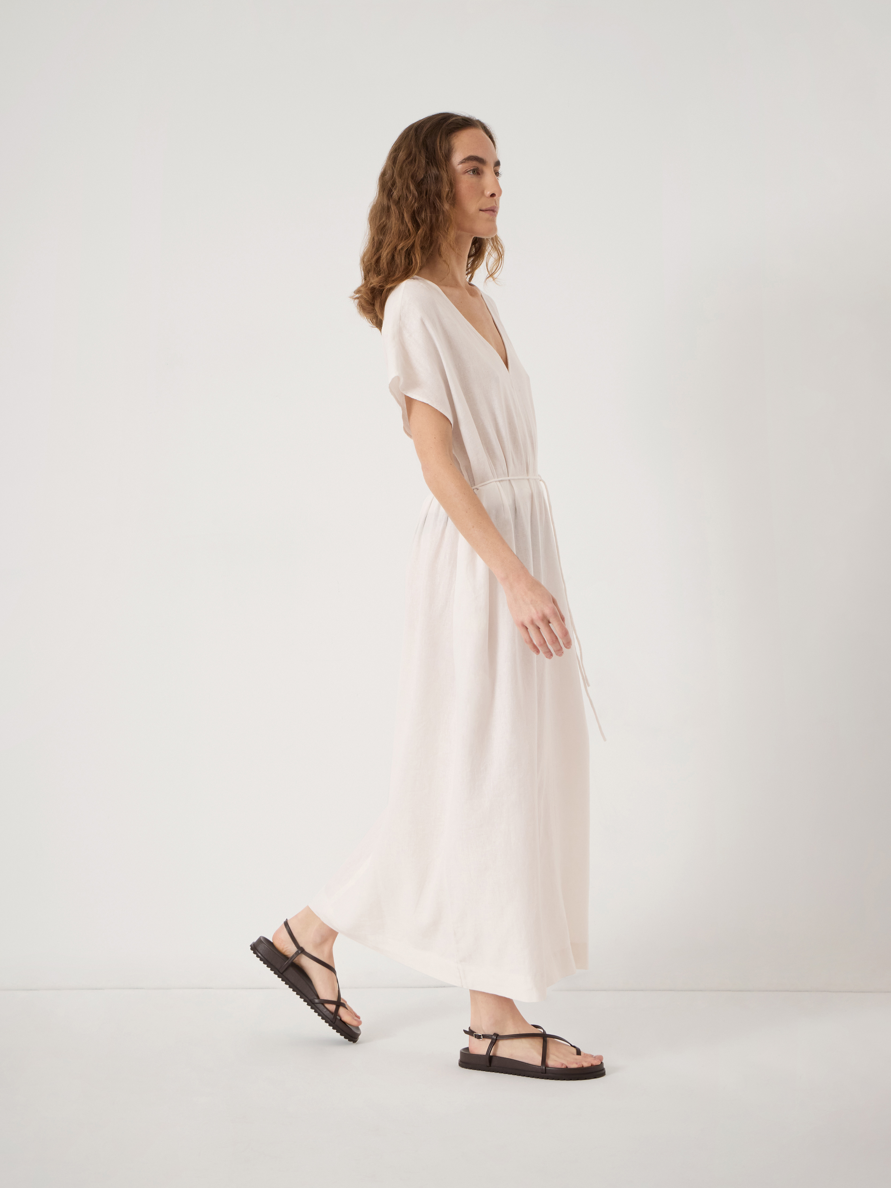 Linen Blend Remy Pleated Midi Dress | White | hush