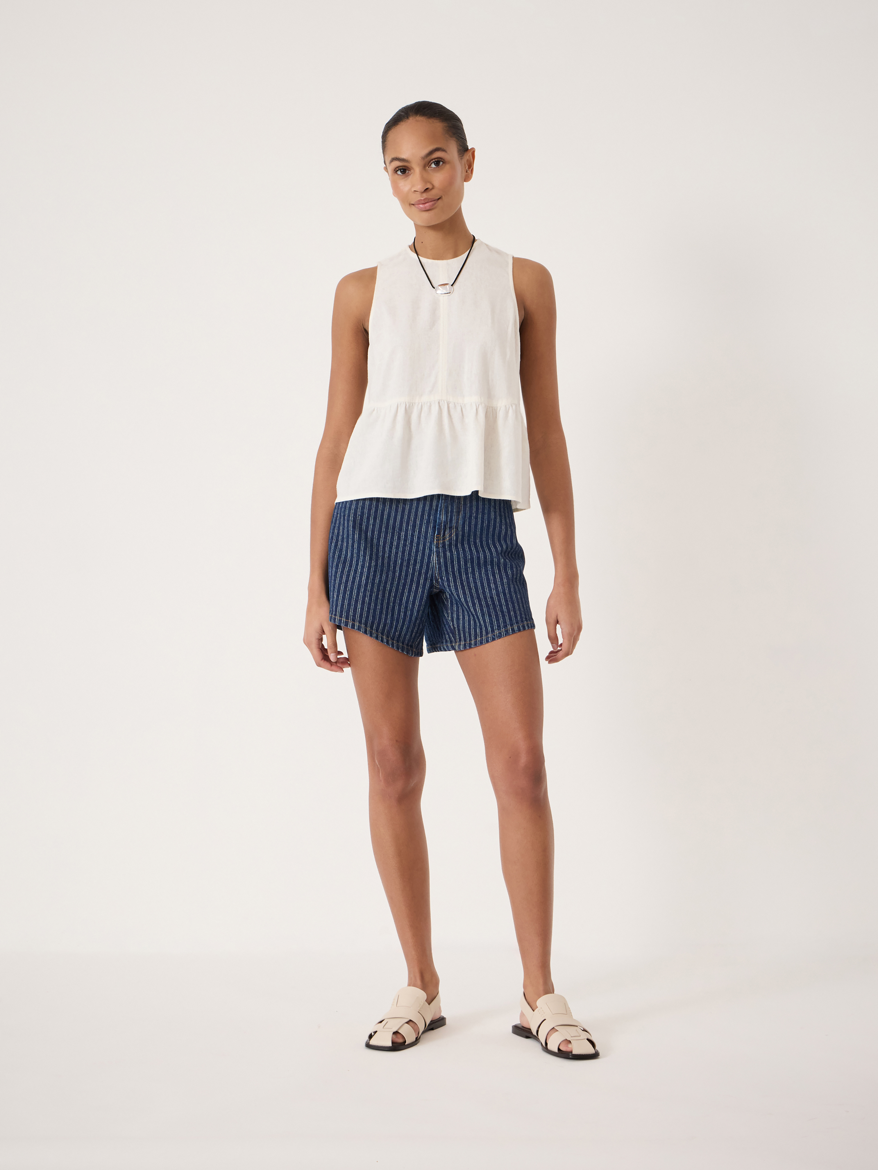 Nomie Sleeveless Linen Blend Peplum Top | White | hush