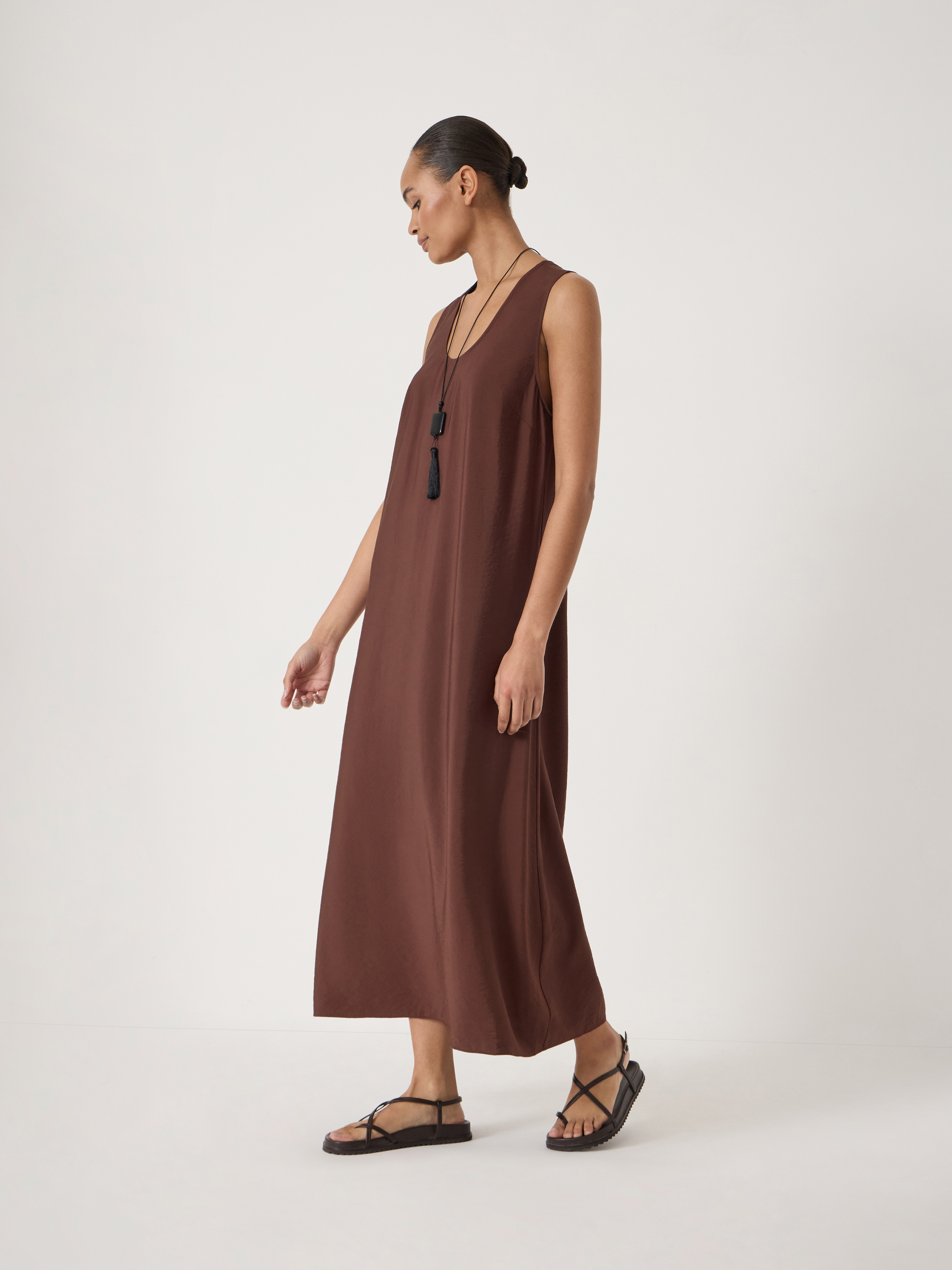sofie maxi dress chocolate brown Sophie Scoop Neck Midi - Halter-neck The LILLY Sweetheart Satin Backless maxi Brown Thomas AW26 Season Color Code:HBLU